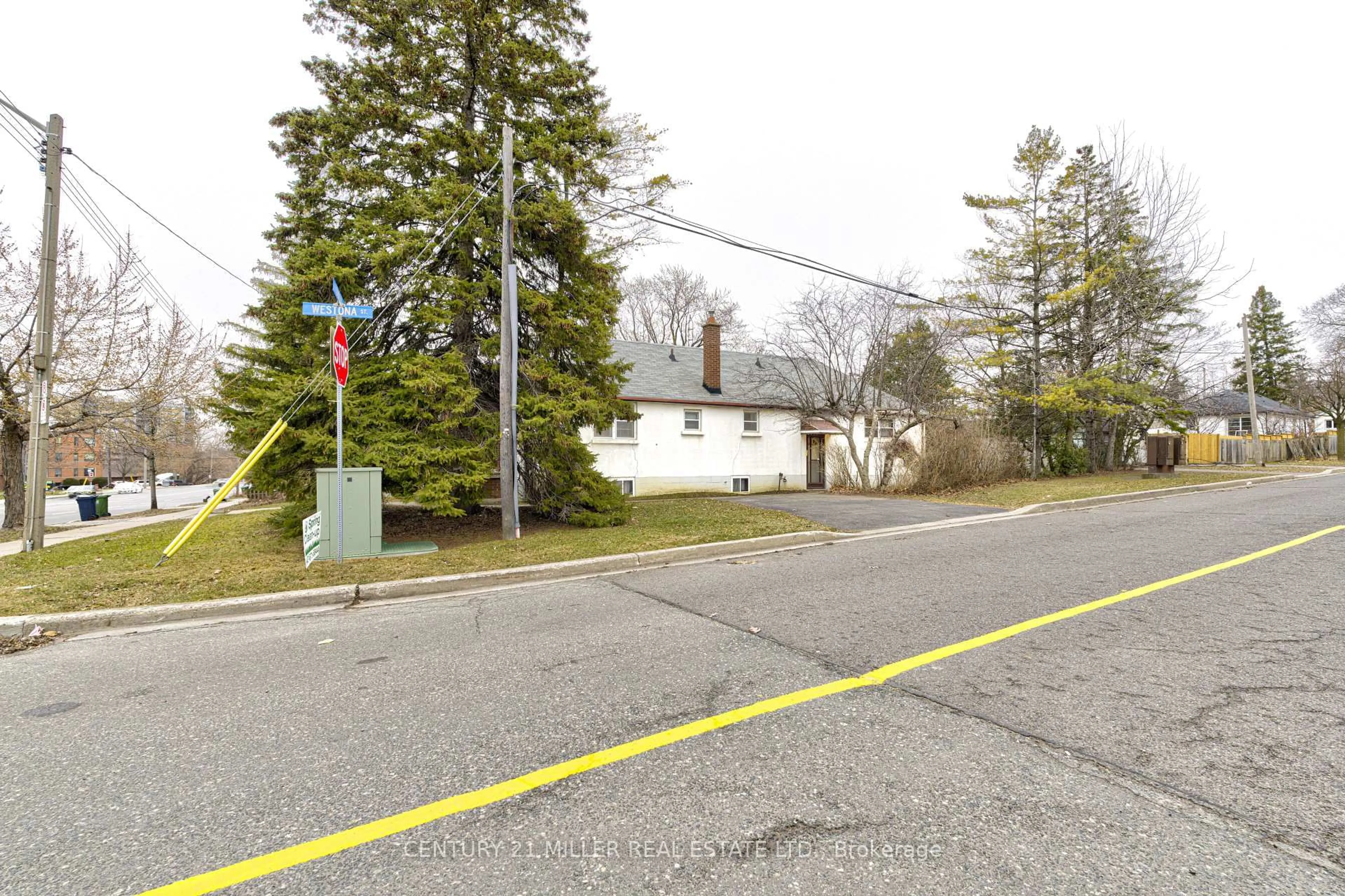 Unknown for 21 Dixon Rd, Toronto Ontario M9P 2K9