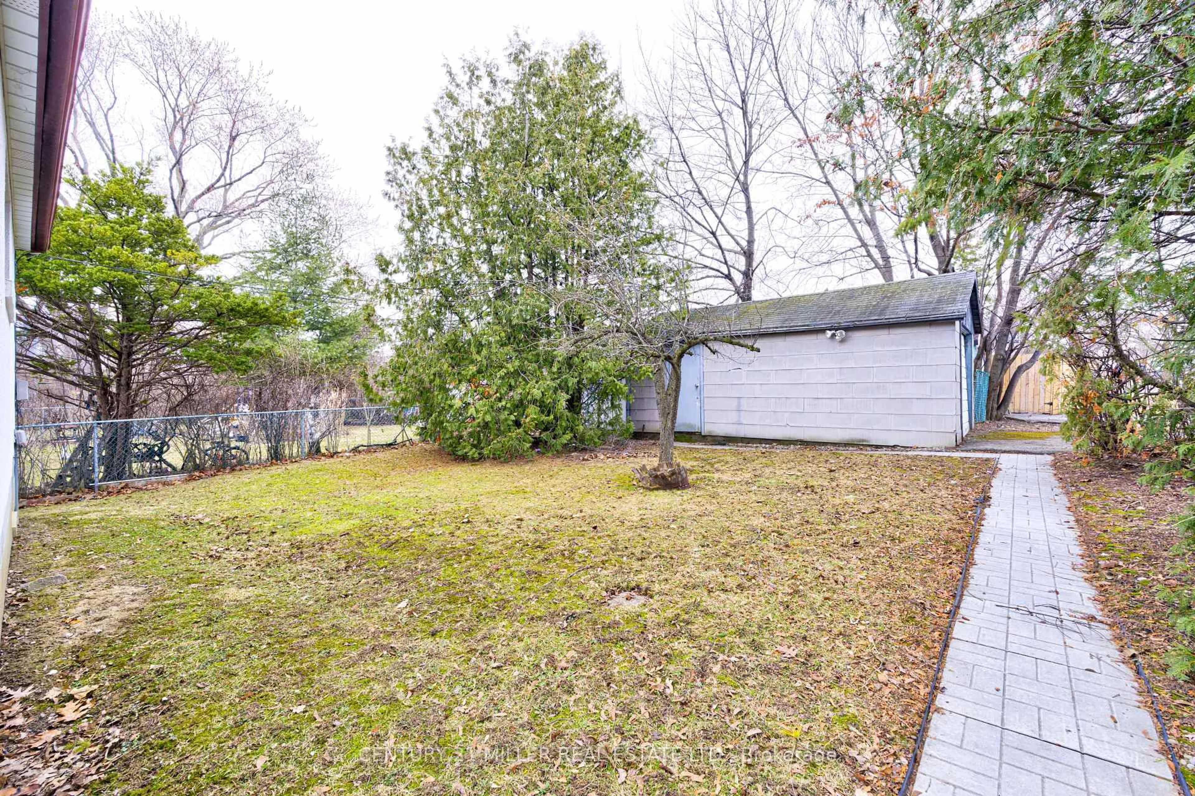 Unknown for 21 Dixon Rd, Toronto Ontario M9P 2K9