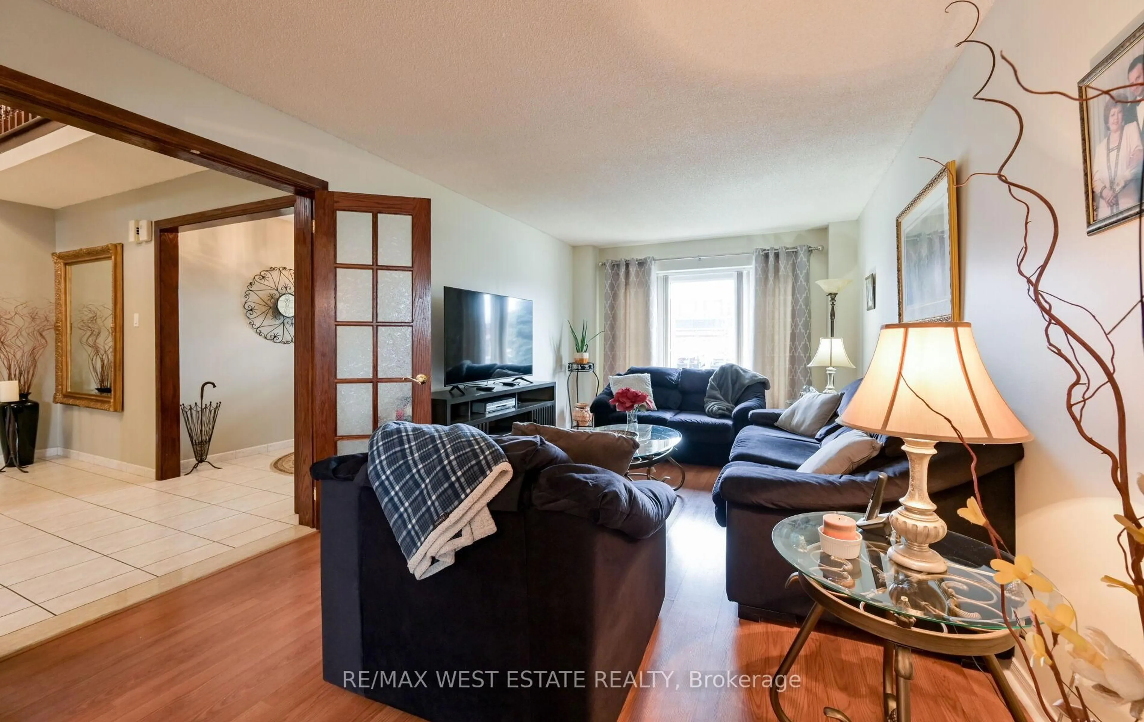 Unknown for 100 Hinchley Wood Grve, Brampton Ontario L6V 4J1