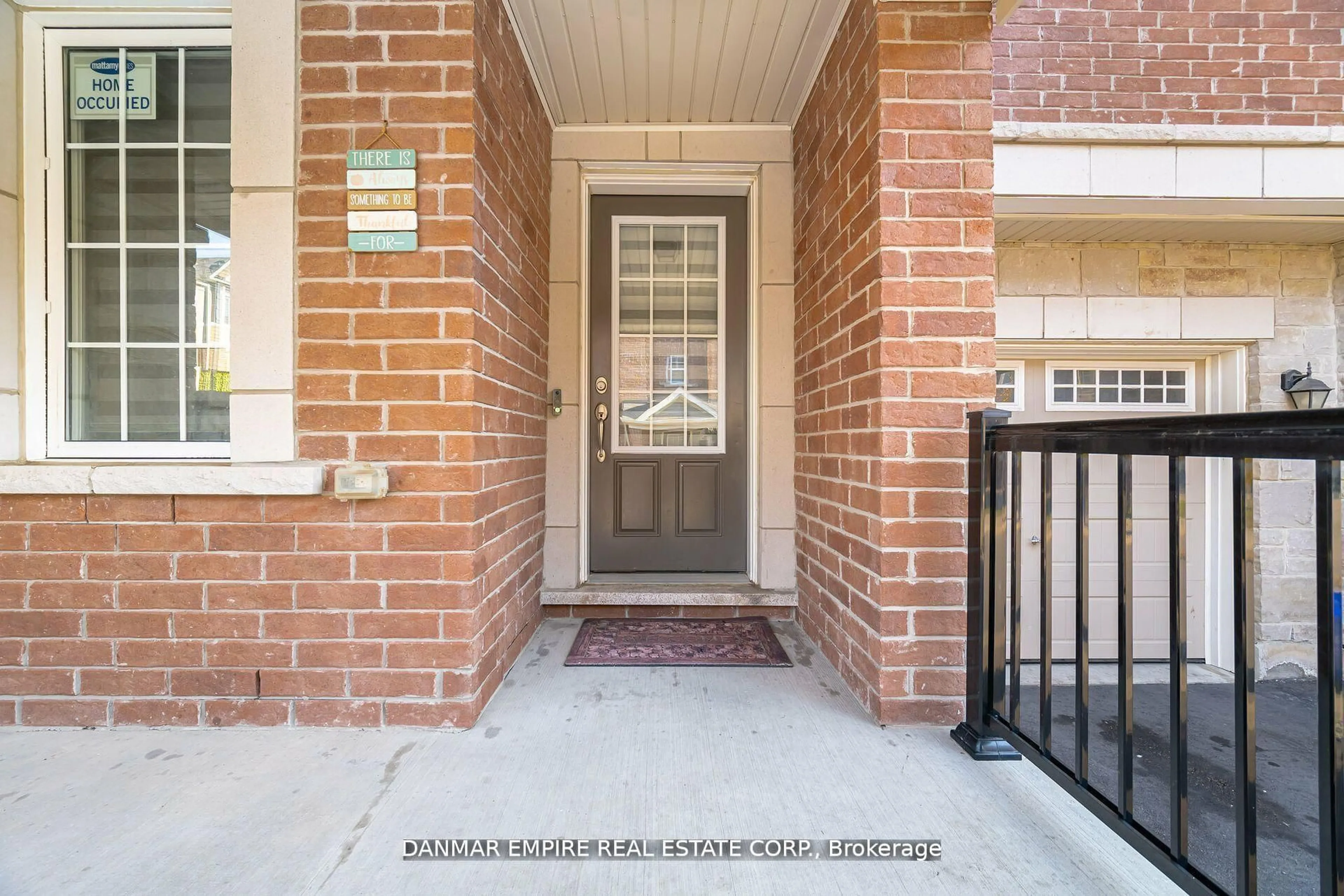 Indoor entryway for 1000 Asleton Blvd #39, Milton Ontario L9T 9L6
