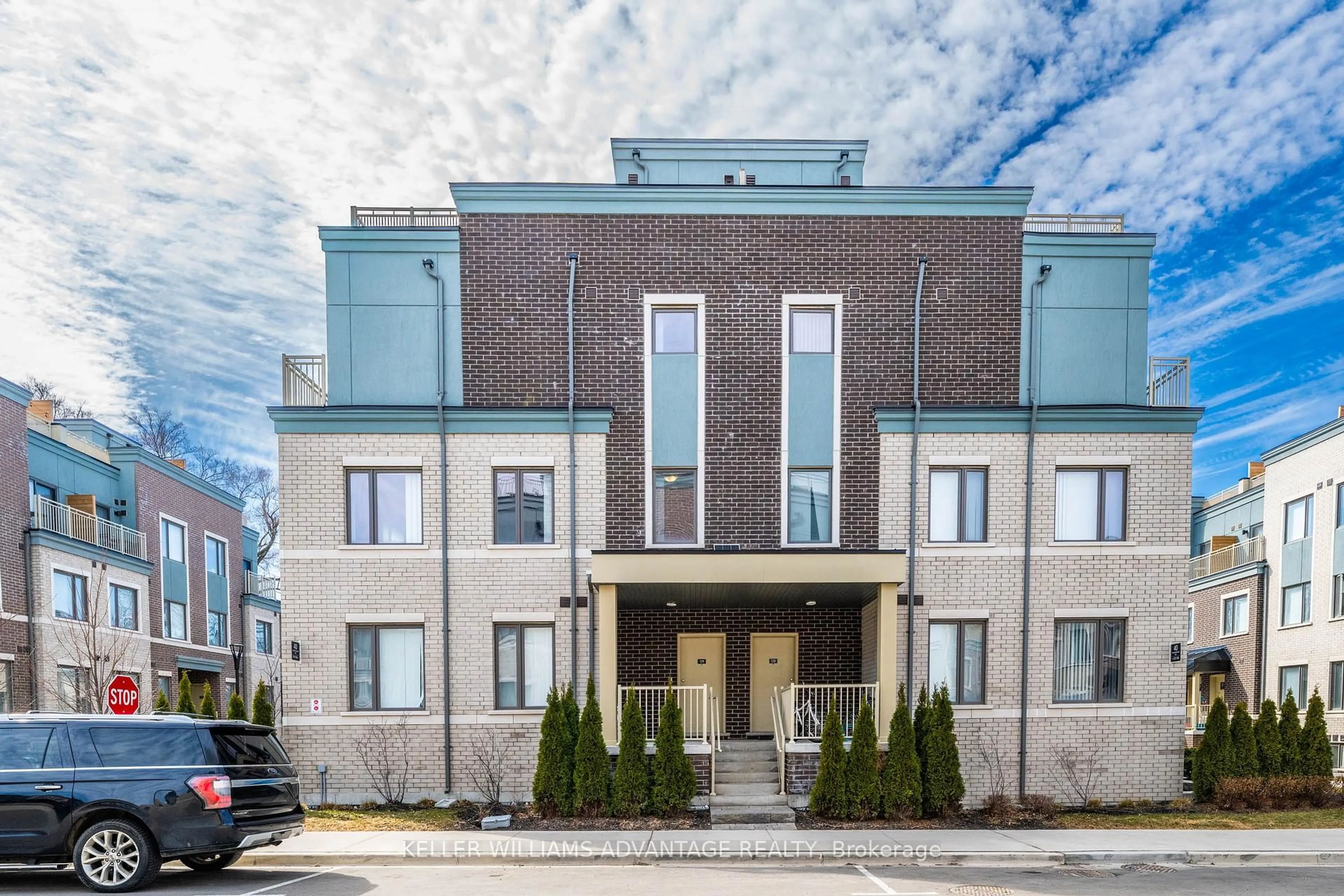 Home with brick exterior material, building for 40 William Jackson Way, Toronto Ontario M8V 0J7