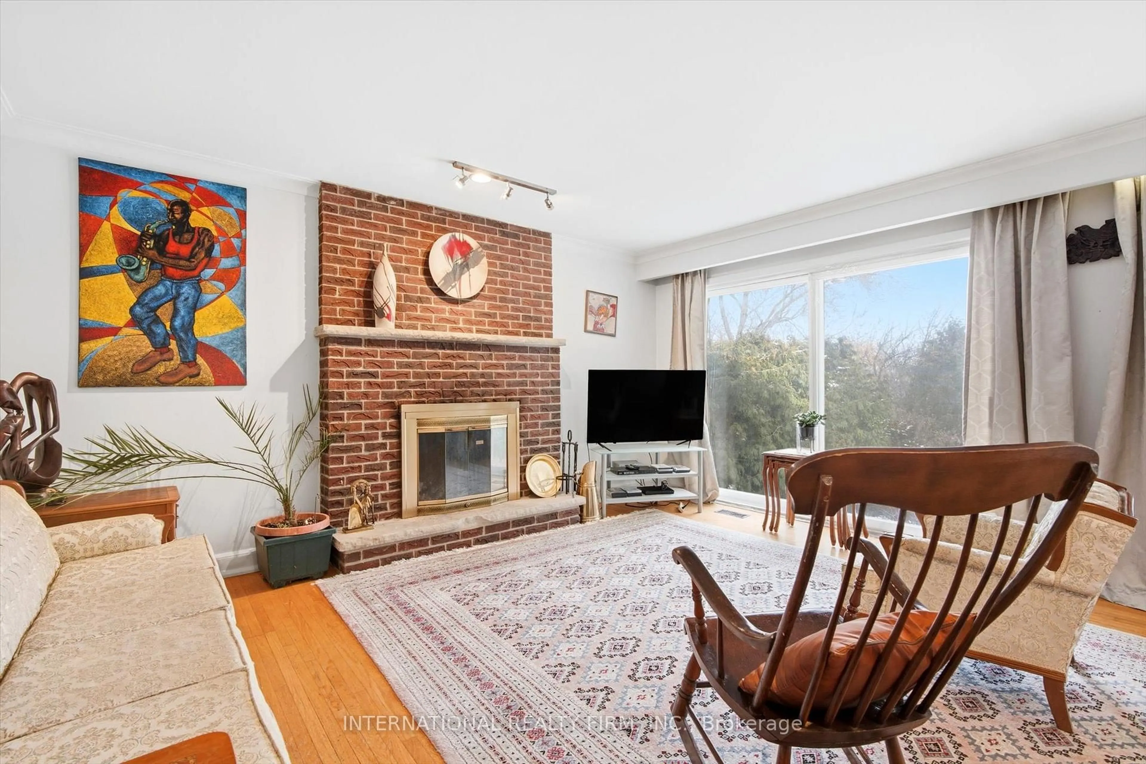 Living room with furniture, unknown for 84 Hadrian Dr, Toronto Ontario M9W 1V4