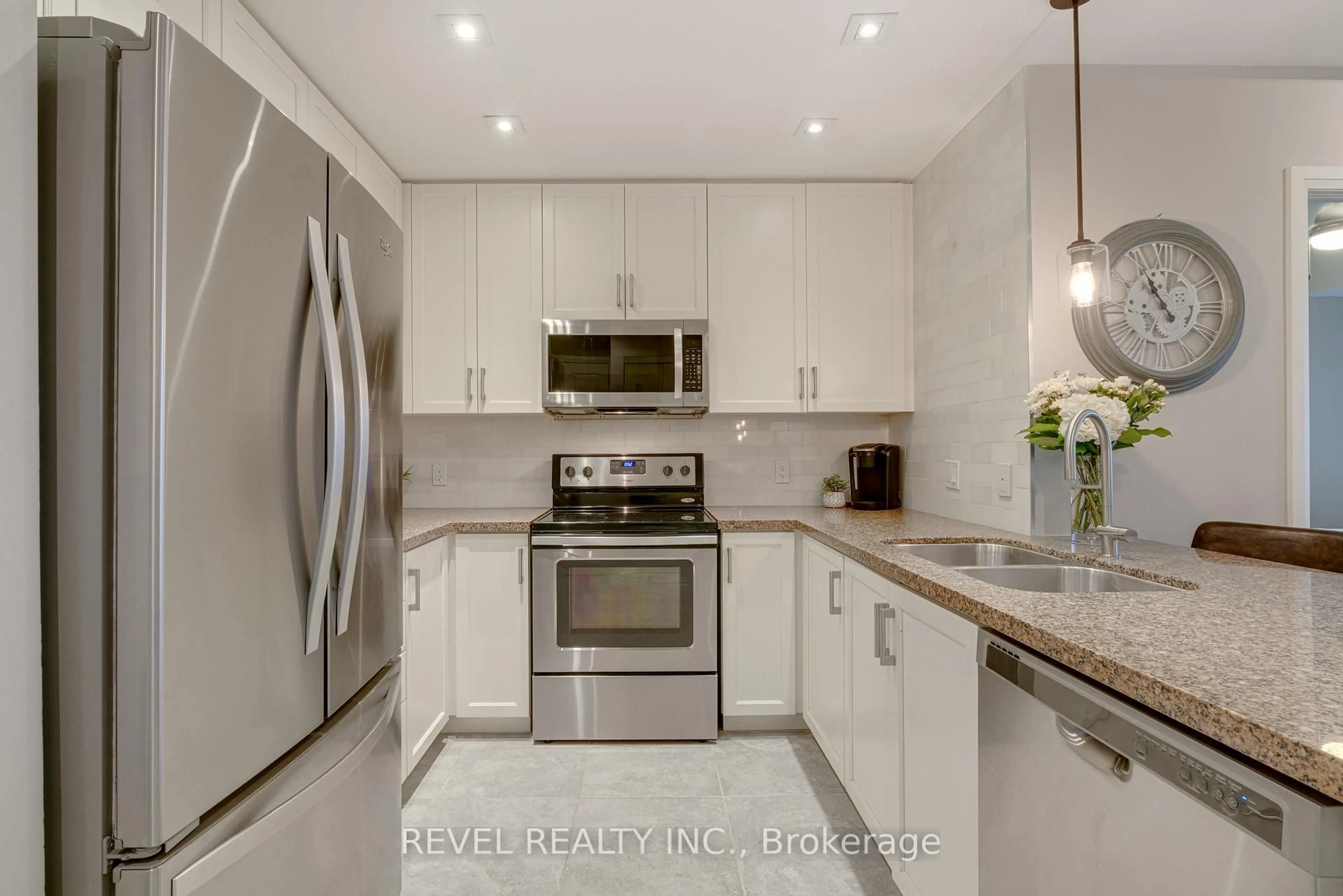 Open concept kitchen, ceramic/tile floor for 650 Sauve St #505, Milton Ontario L9T 9A8