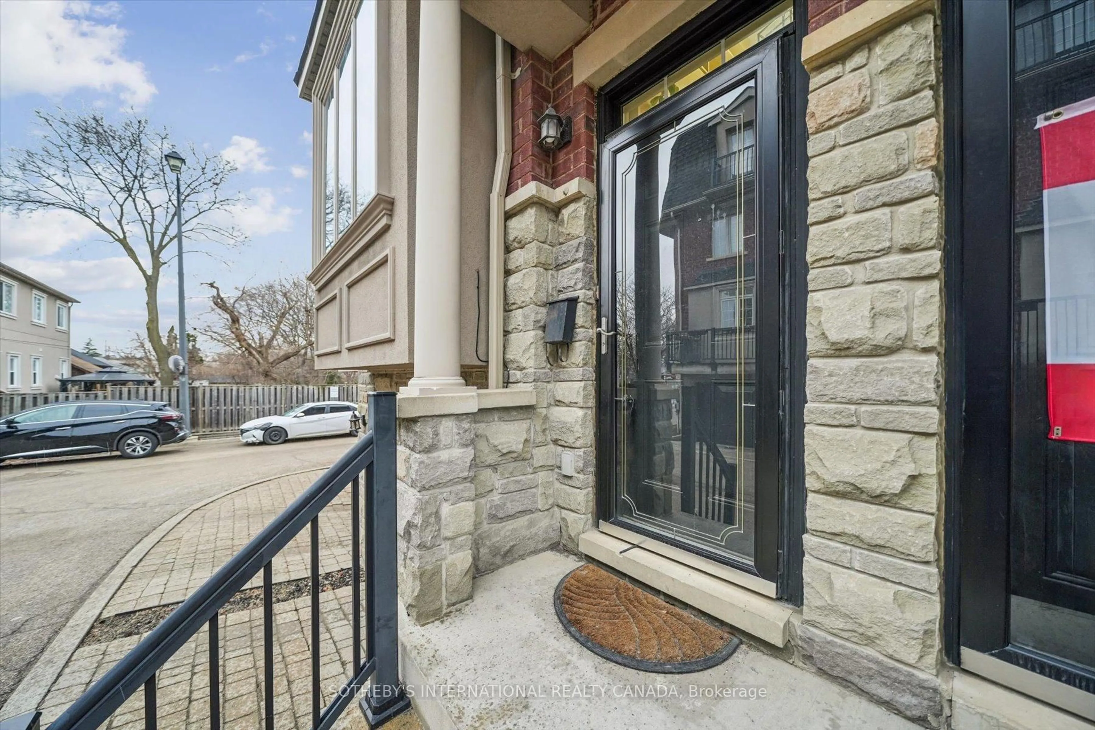 Unknown for 21 Streight Lane, Toronto Ontario M9B 0A3