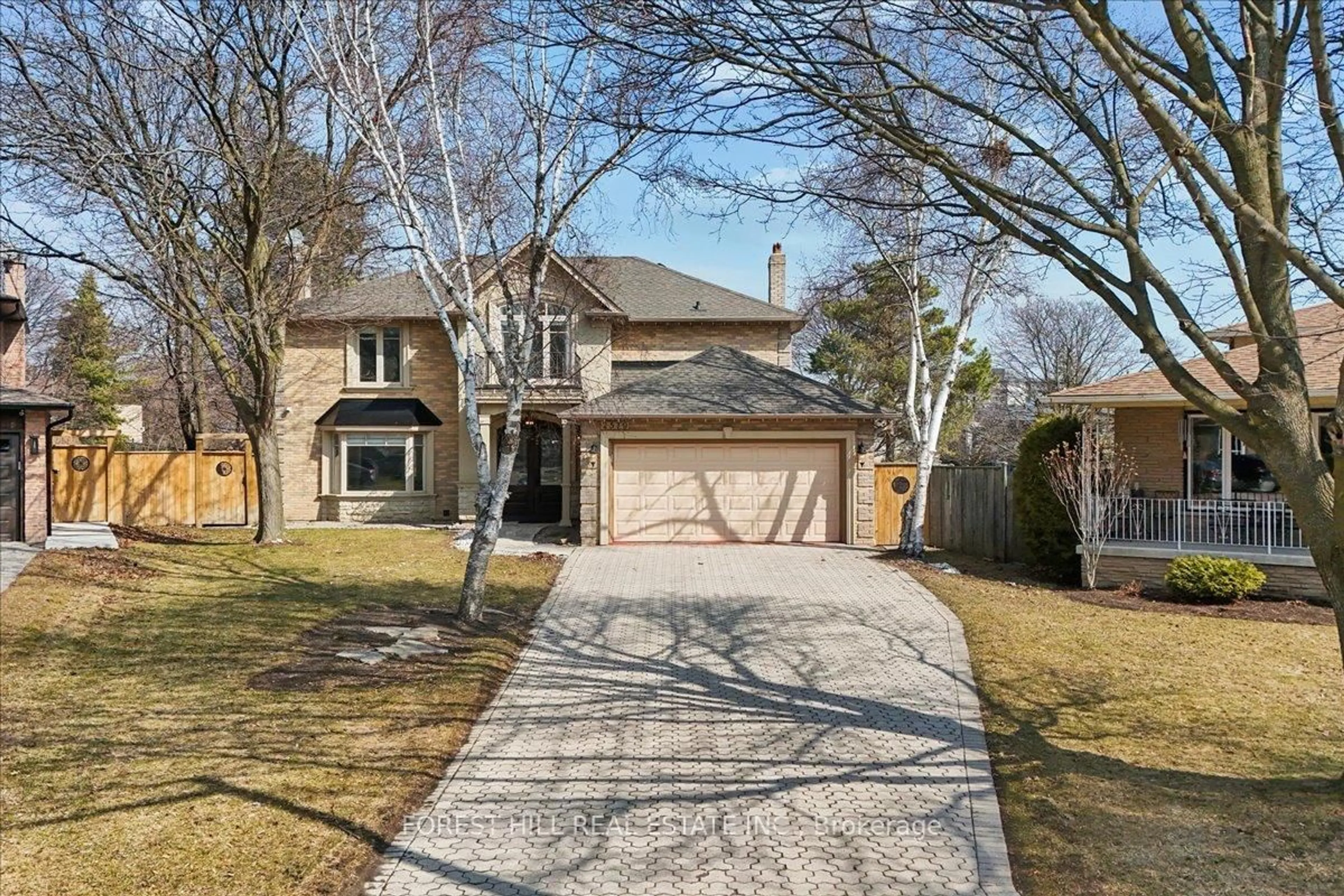 Home with brick exterior material, street for 2579 Kenna Crt, Mississauga Ontario L5K 2K4