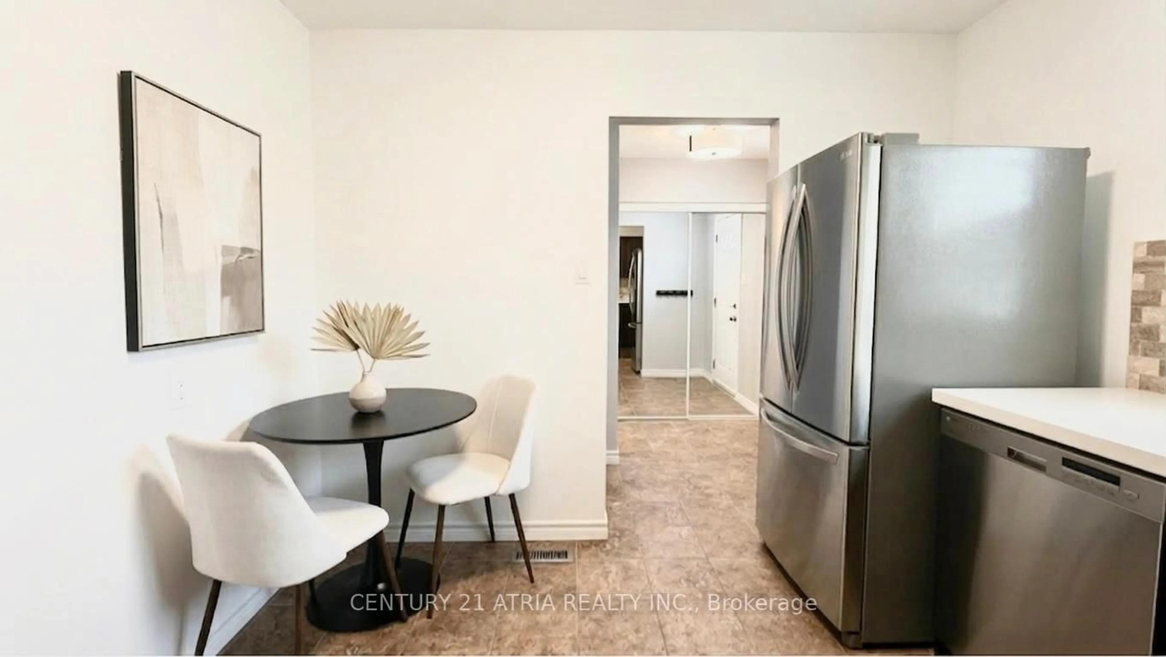 Unknown for 2825 Gananoque Dr #41, Mississauga Ontario L5N 1V6