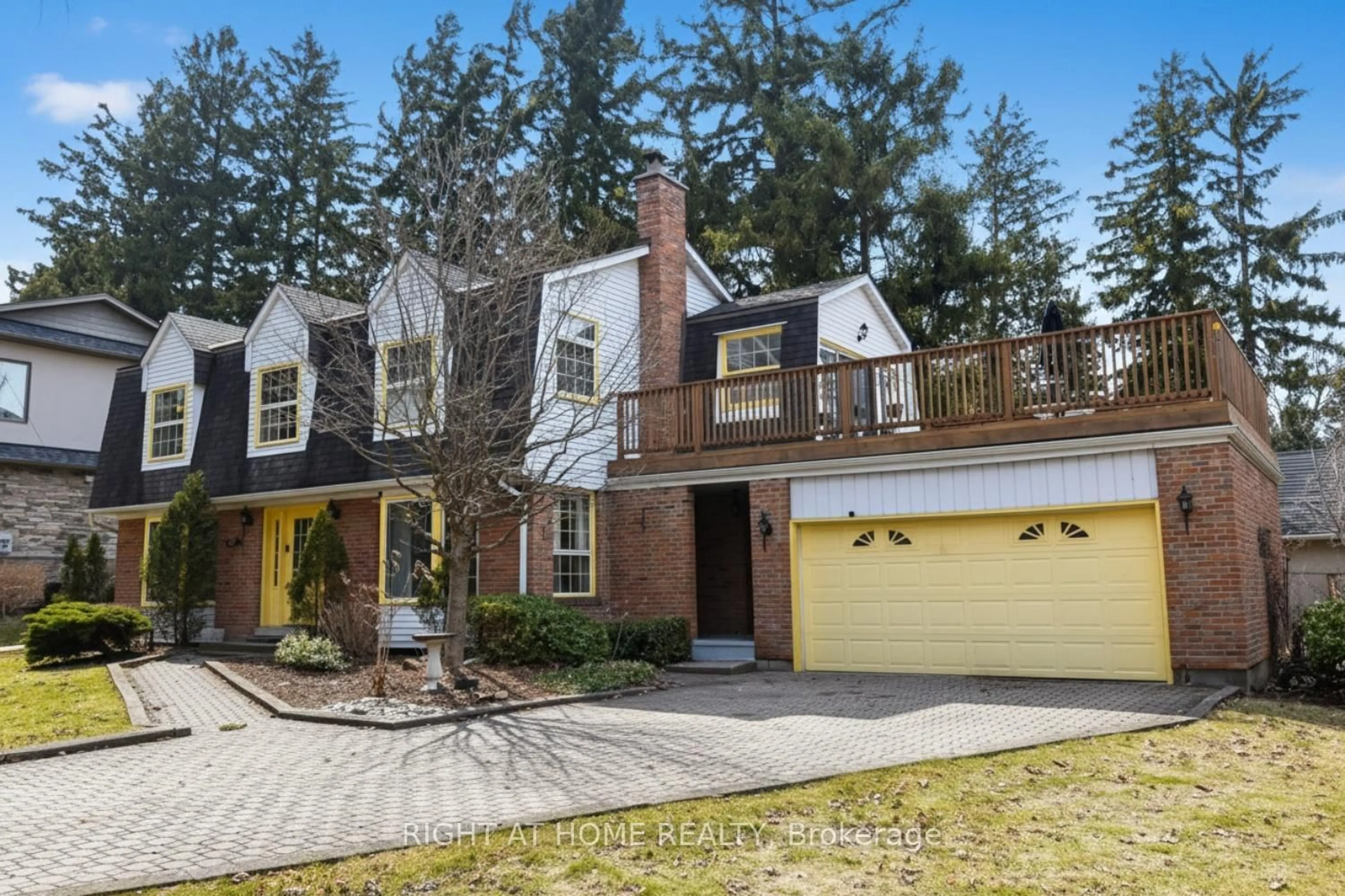 Home with brick exterior material, street for 25 Timber Lane, Oakville Ontario L6L 2Z4