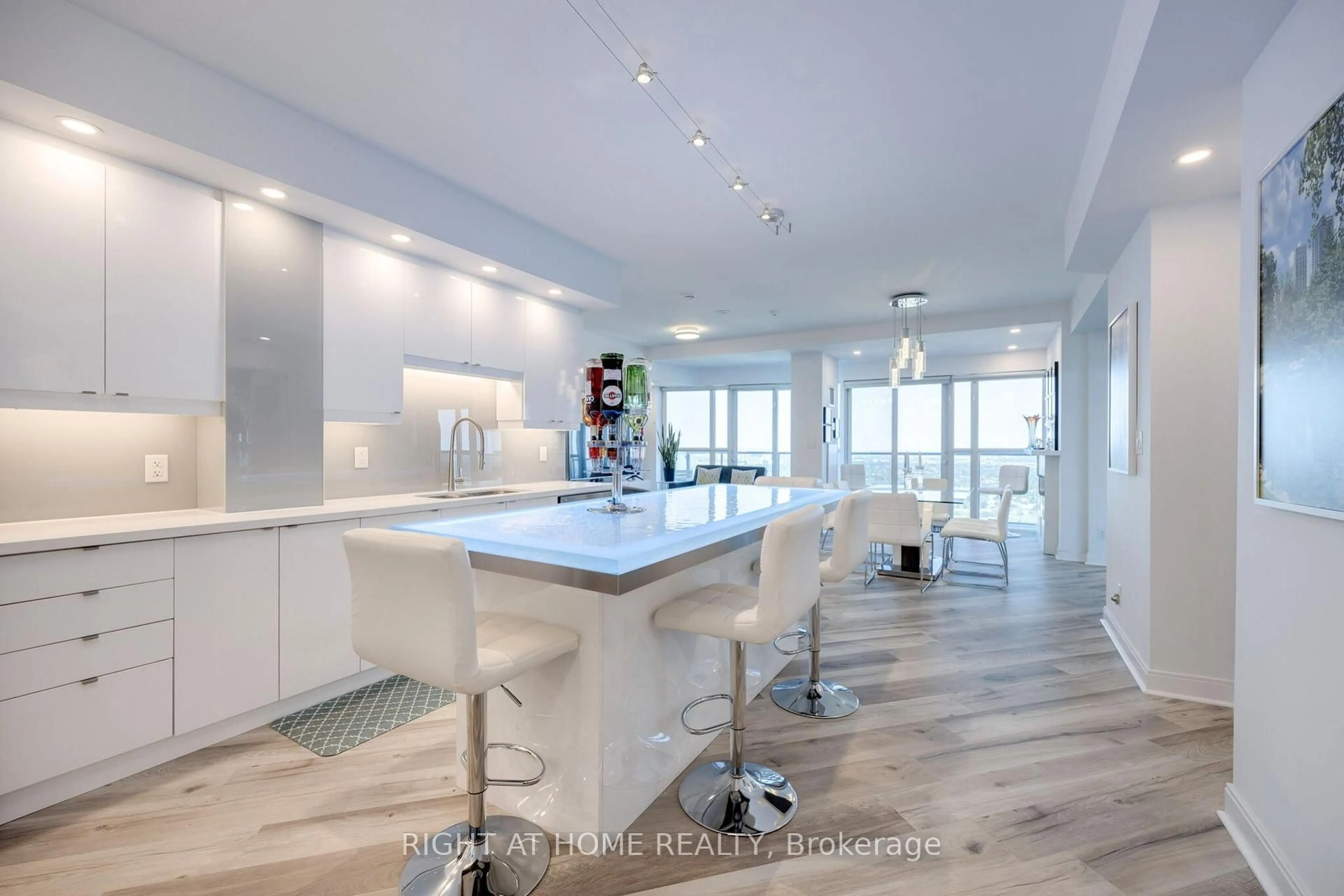 Contemporary kitchen, unknown for 60 Absolute Ave #3601, Mississauga Ontario L4Z 0A9