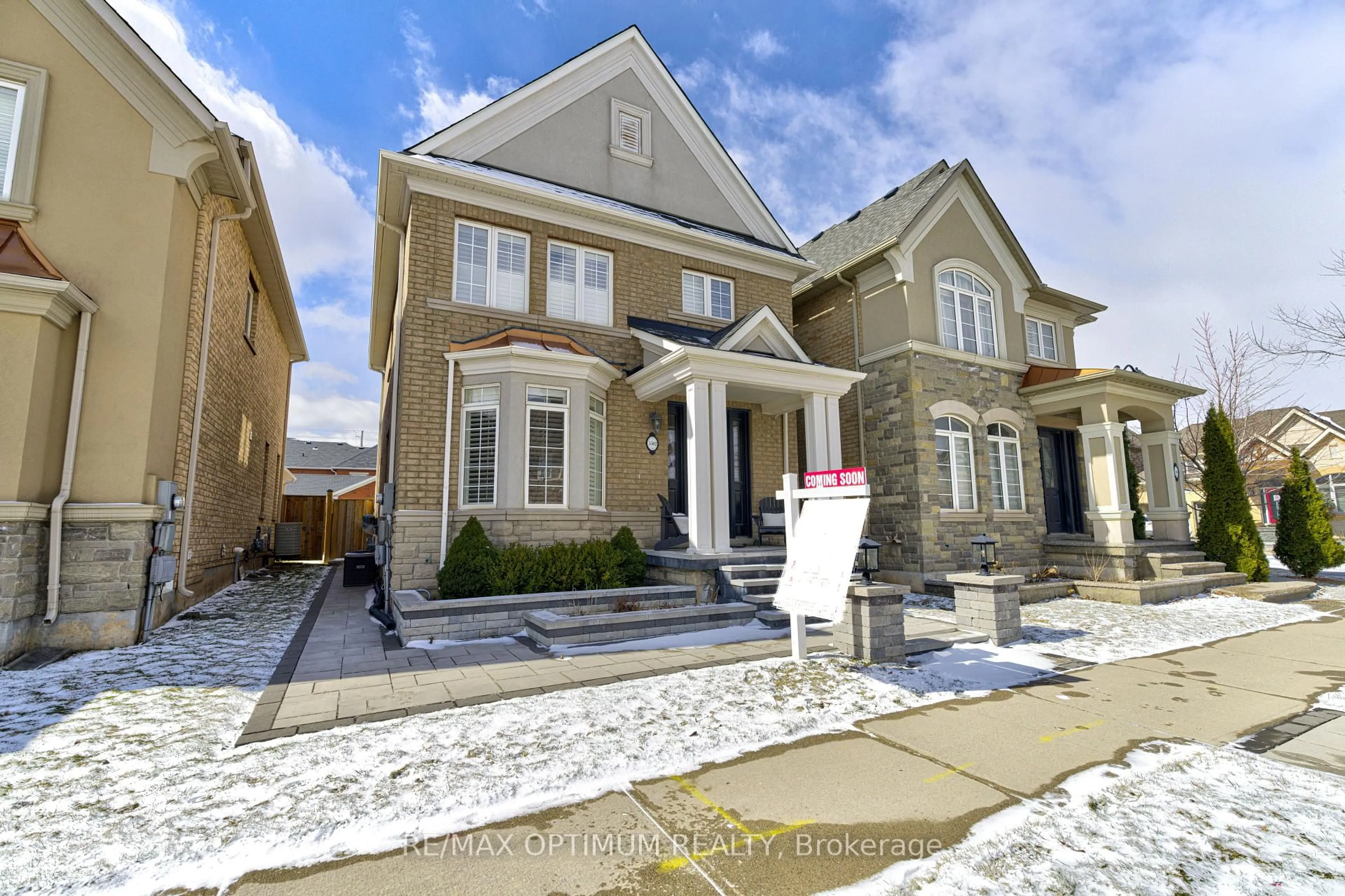 Unknown for 3302 Robert Brown Blvd, Oakville Ontario L6M 0N7