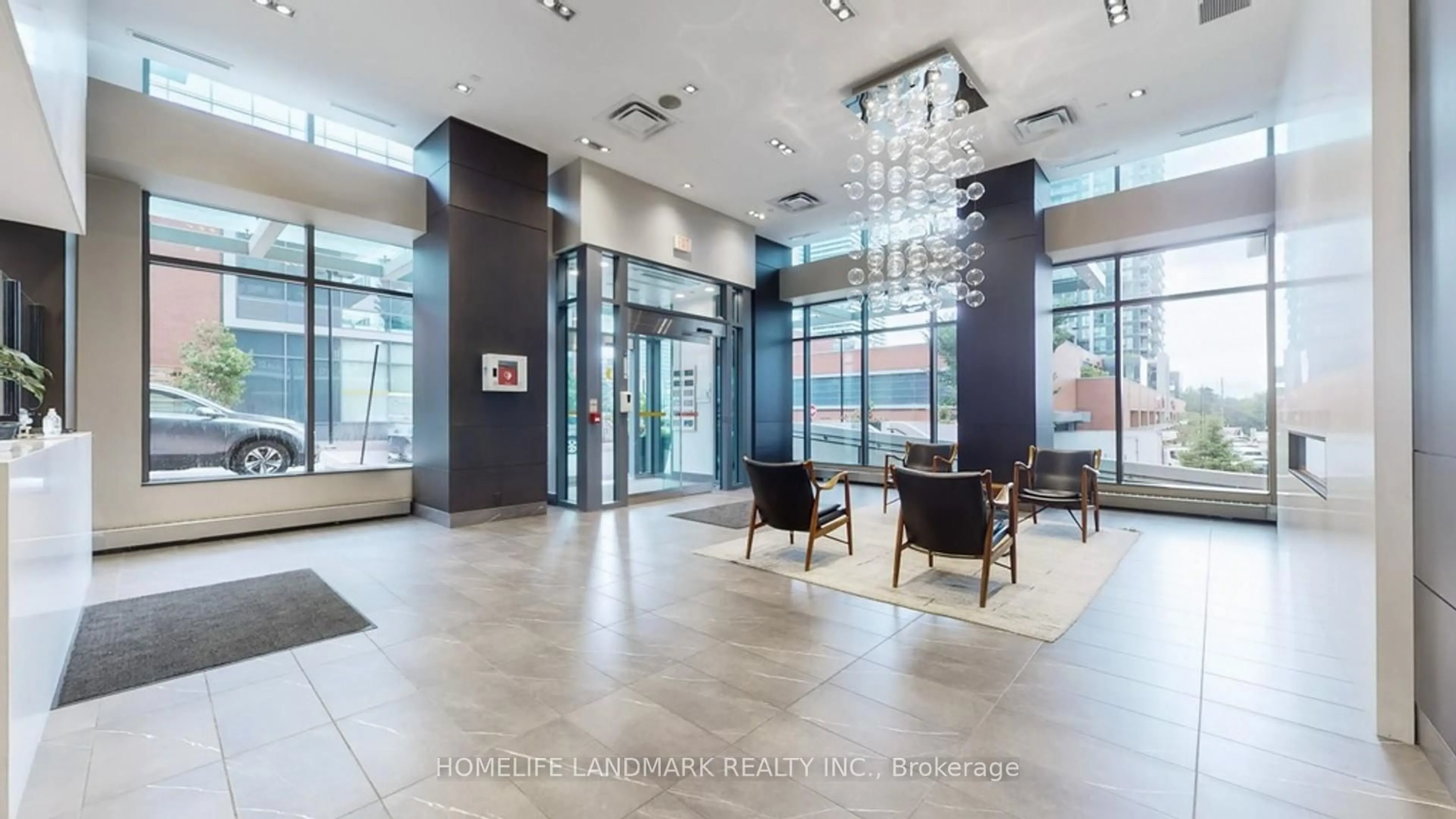 Lobby for 10 Park Lawn Rd #311, Toronto Ontario M8Y 3H8