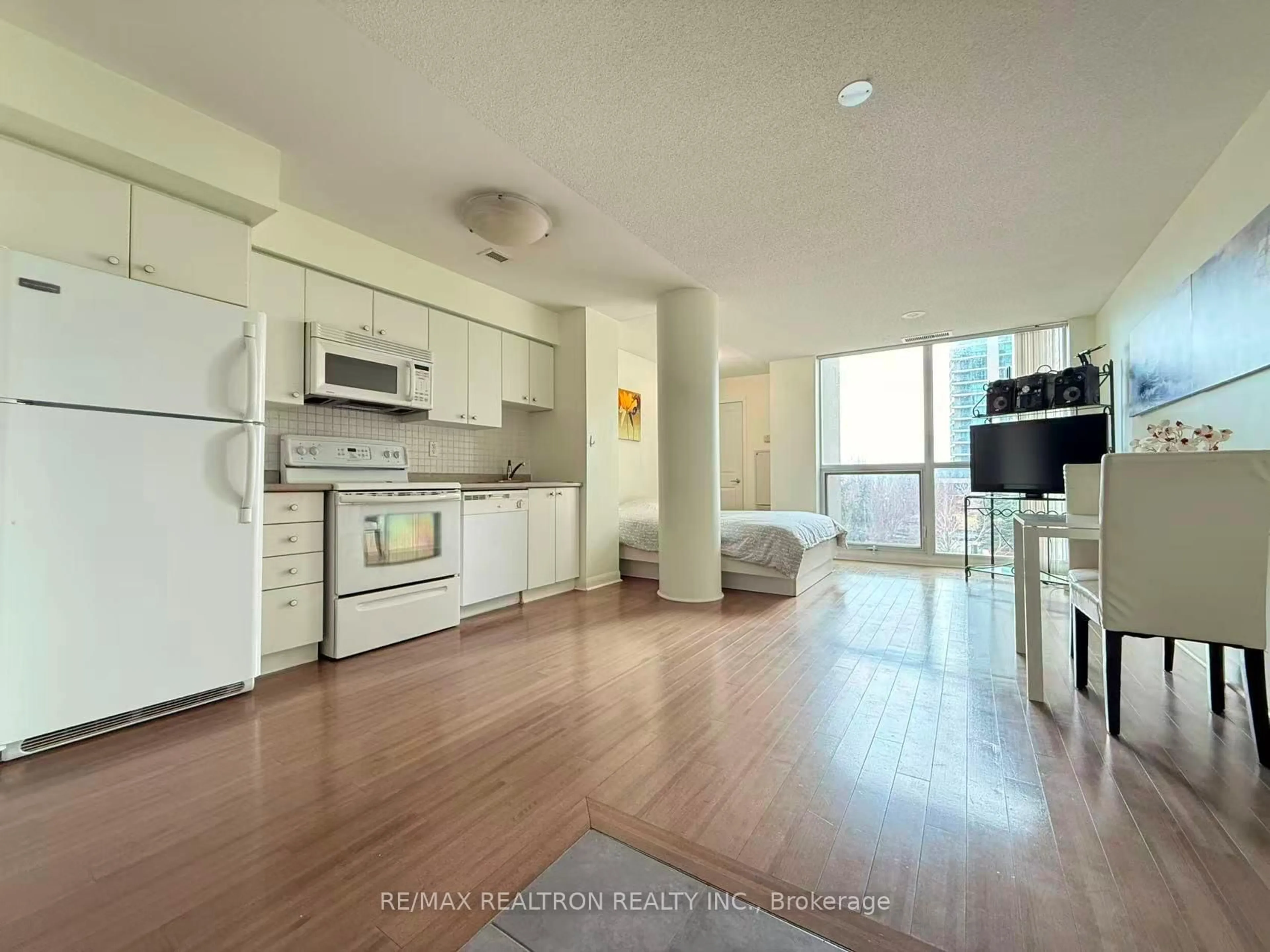 Open concept kitchen, unknown for 235 Sherway Gardens Rd #310, Toronto Ontario M9C 0A3