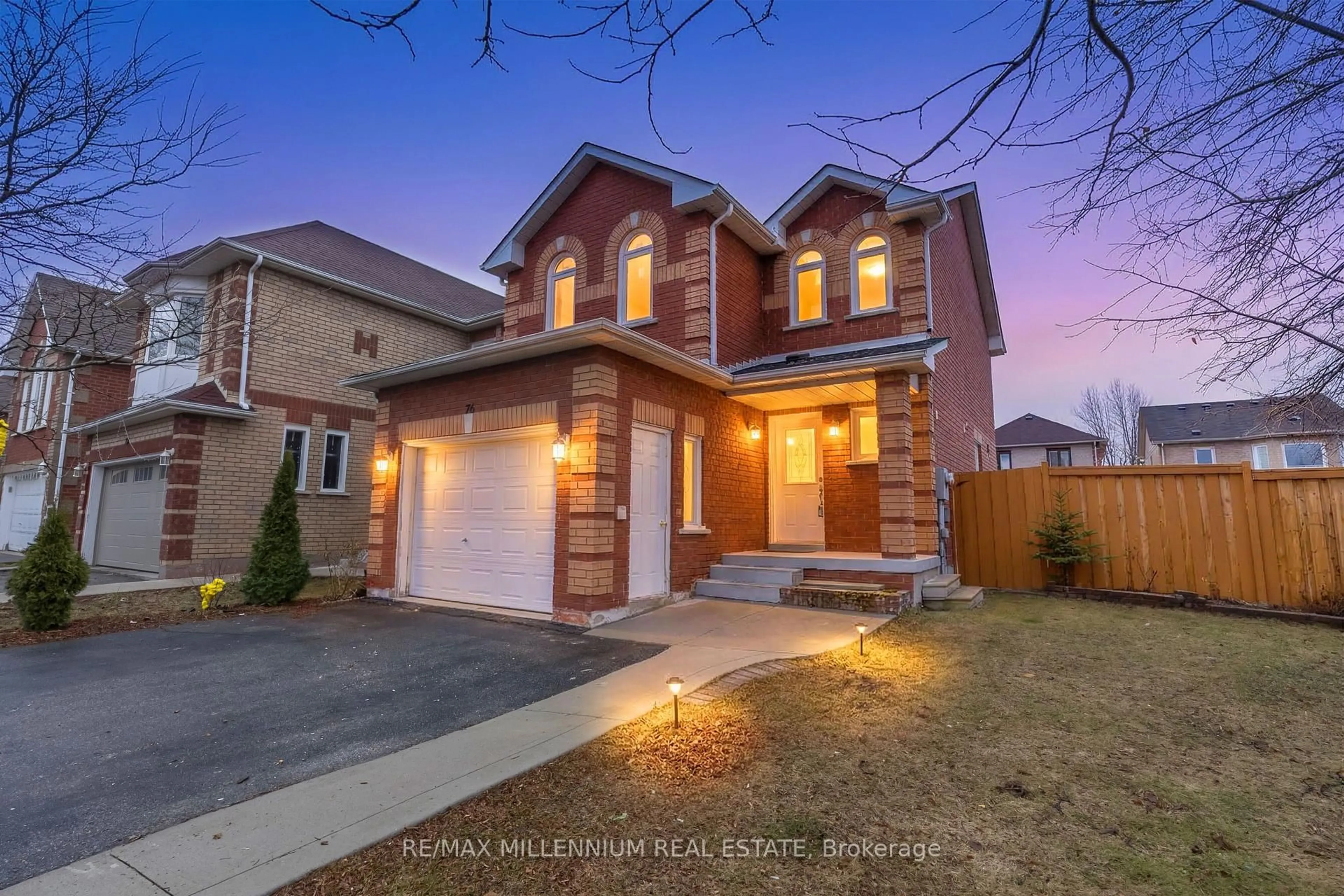 Home with brick exterior material, street for 76 Sunley Cres, Brampton Ontario L6Y 5B7