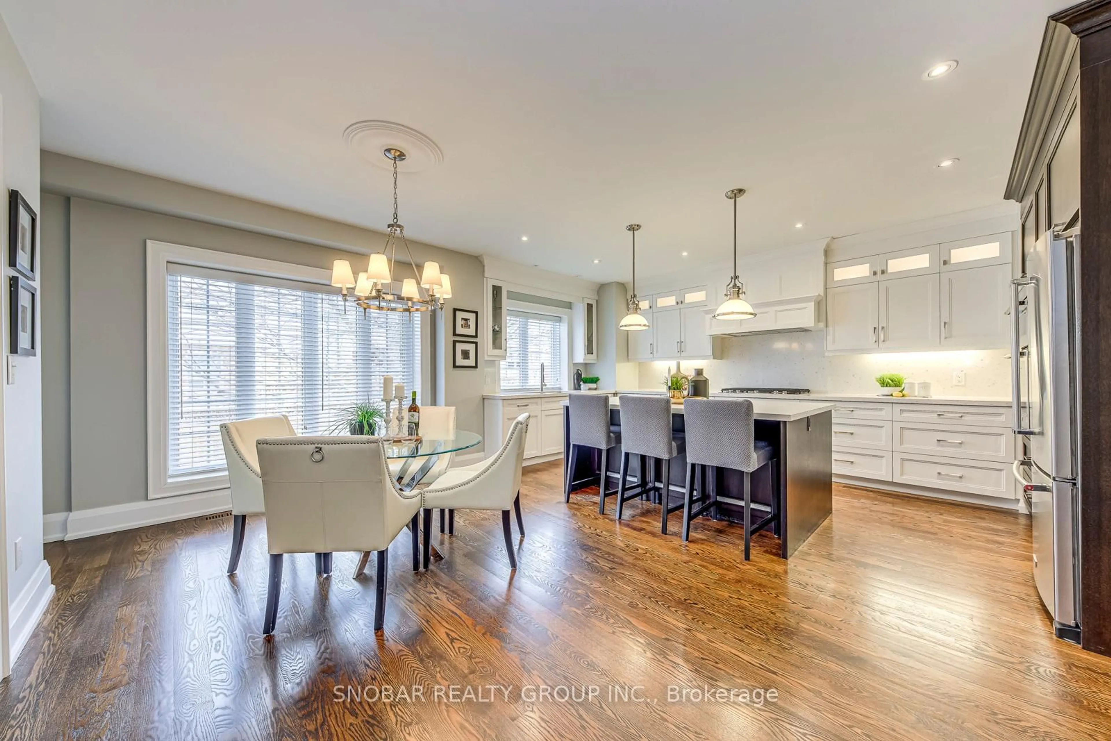 Open concept kitchen, unknown for 16 Glenellen Dr, Toronto Ontario M8Y 2H3