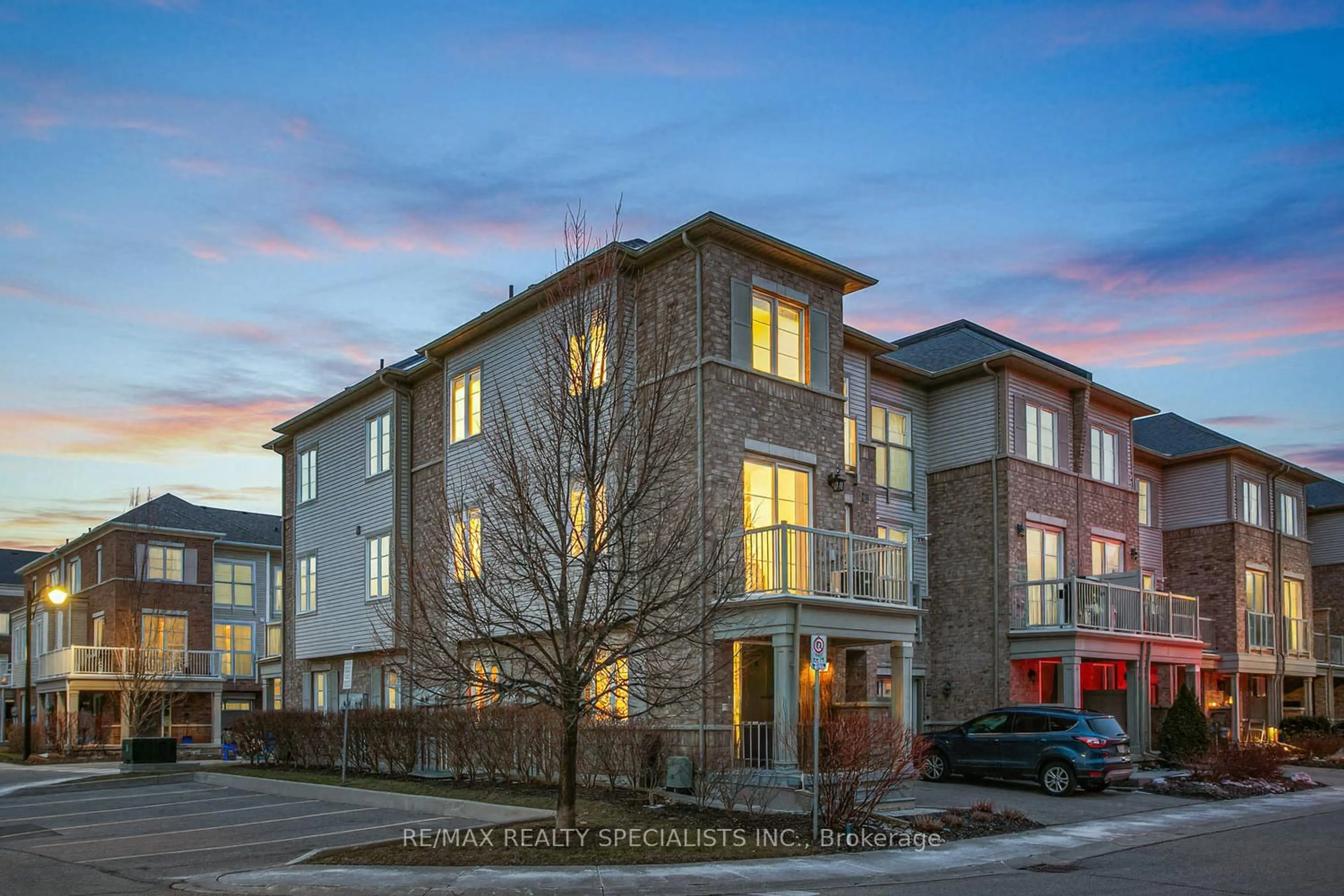 Unknown for 165 Hampshire Way #92, Milton Ontario L9T 8M7