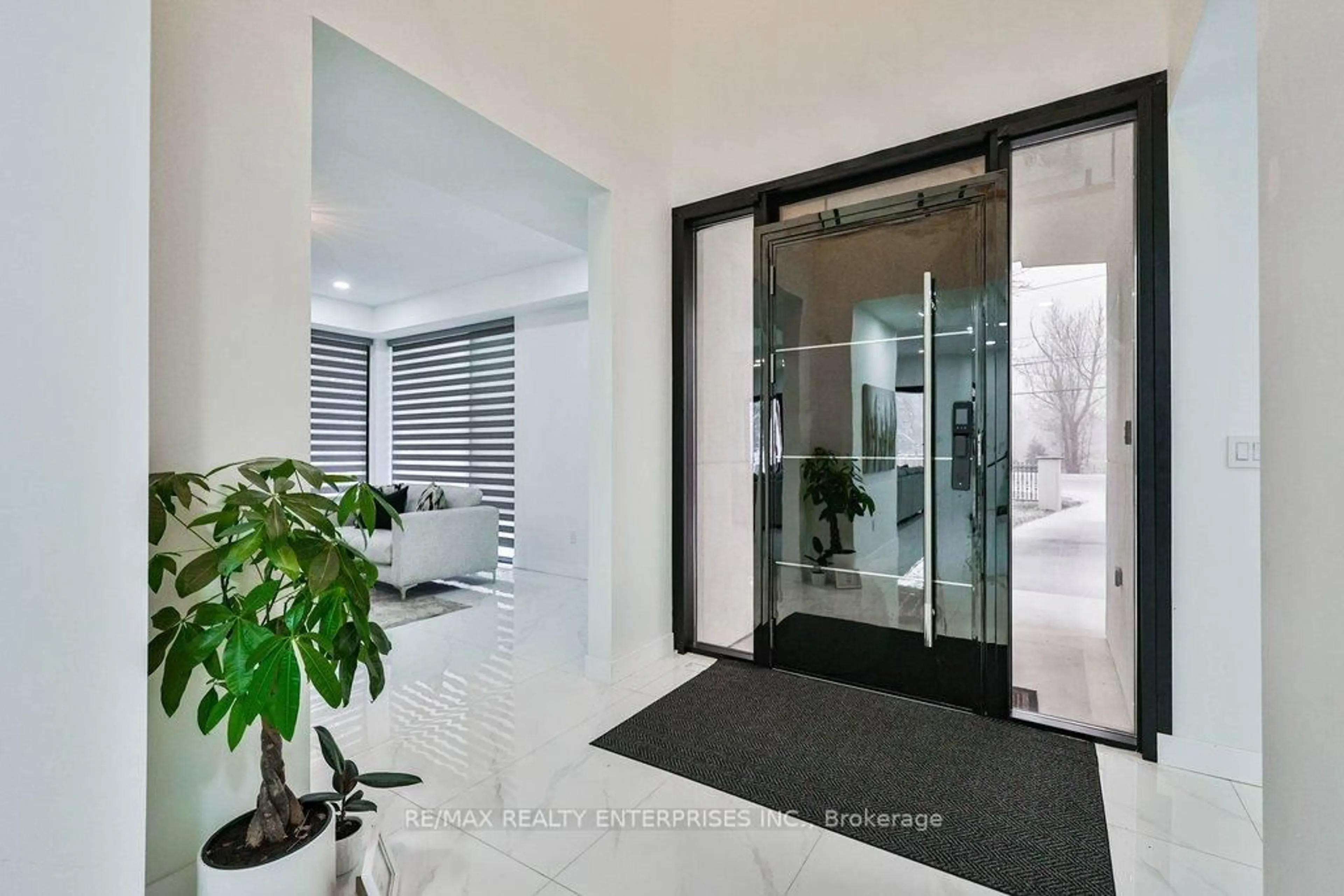 Unknown for 4511 Guelph Line, Burlington Ontario L7P 0N3