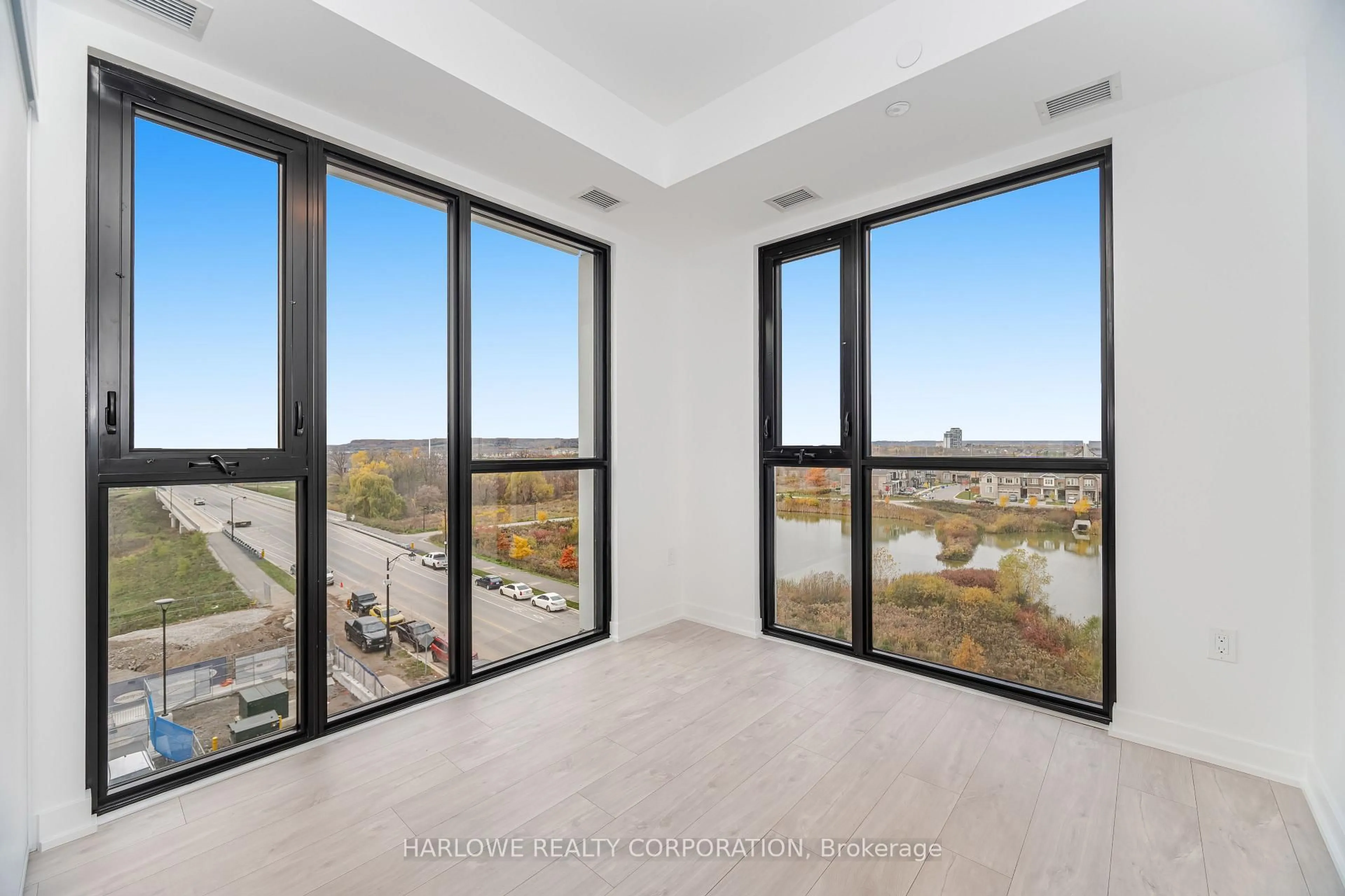 Unknown for 720 Whitlock Ave #312, Milton Ontario L9E 2B5