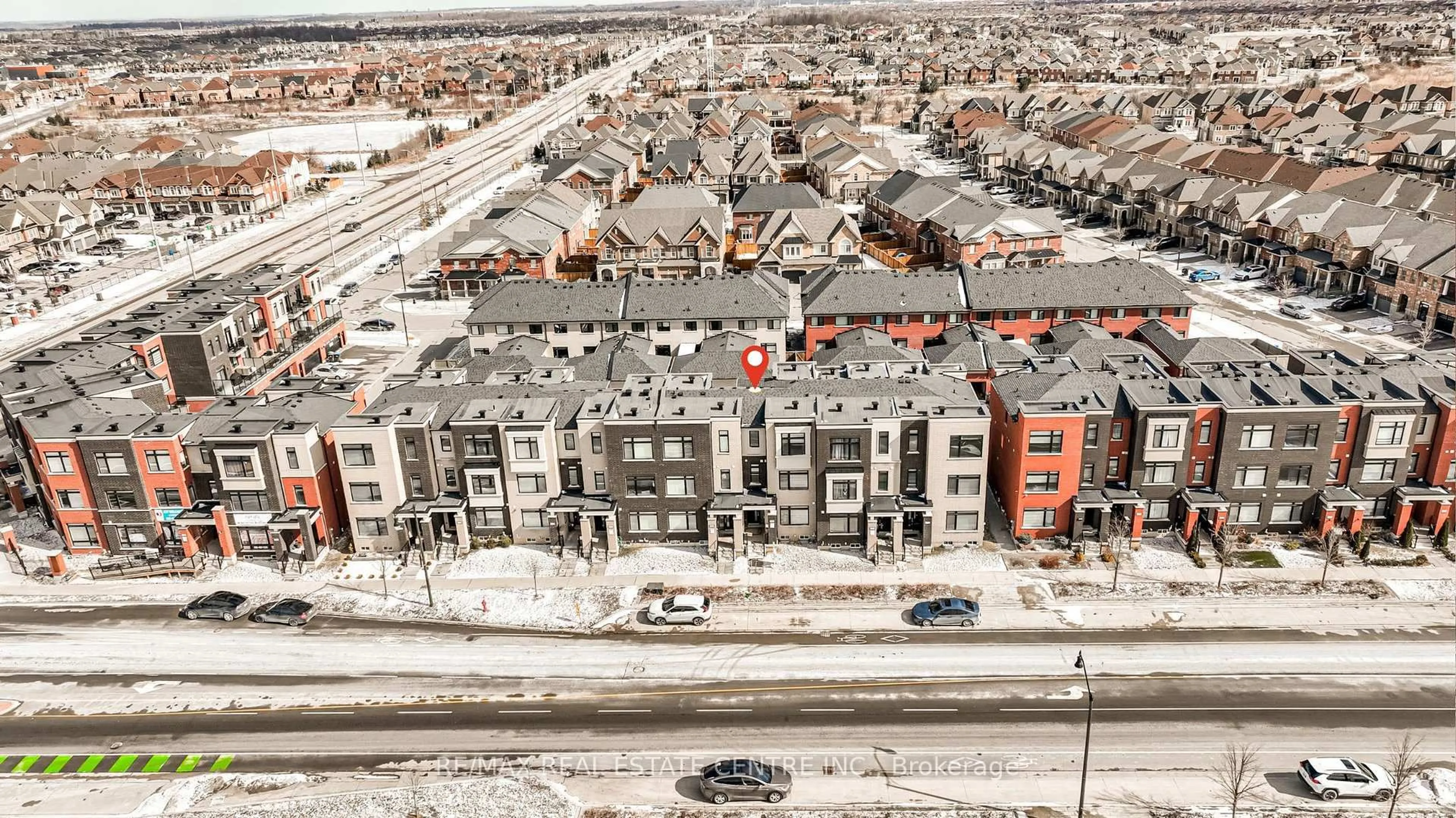 A pic from outside/outdoor area/front of a property/back of a property/a pic from drone, city buildings view from balcony for 341 Veterans Dr, Brampton Ontario L7A 0B2