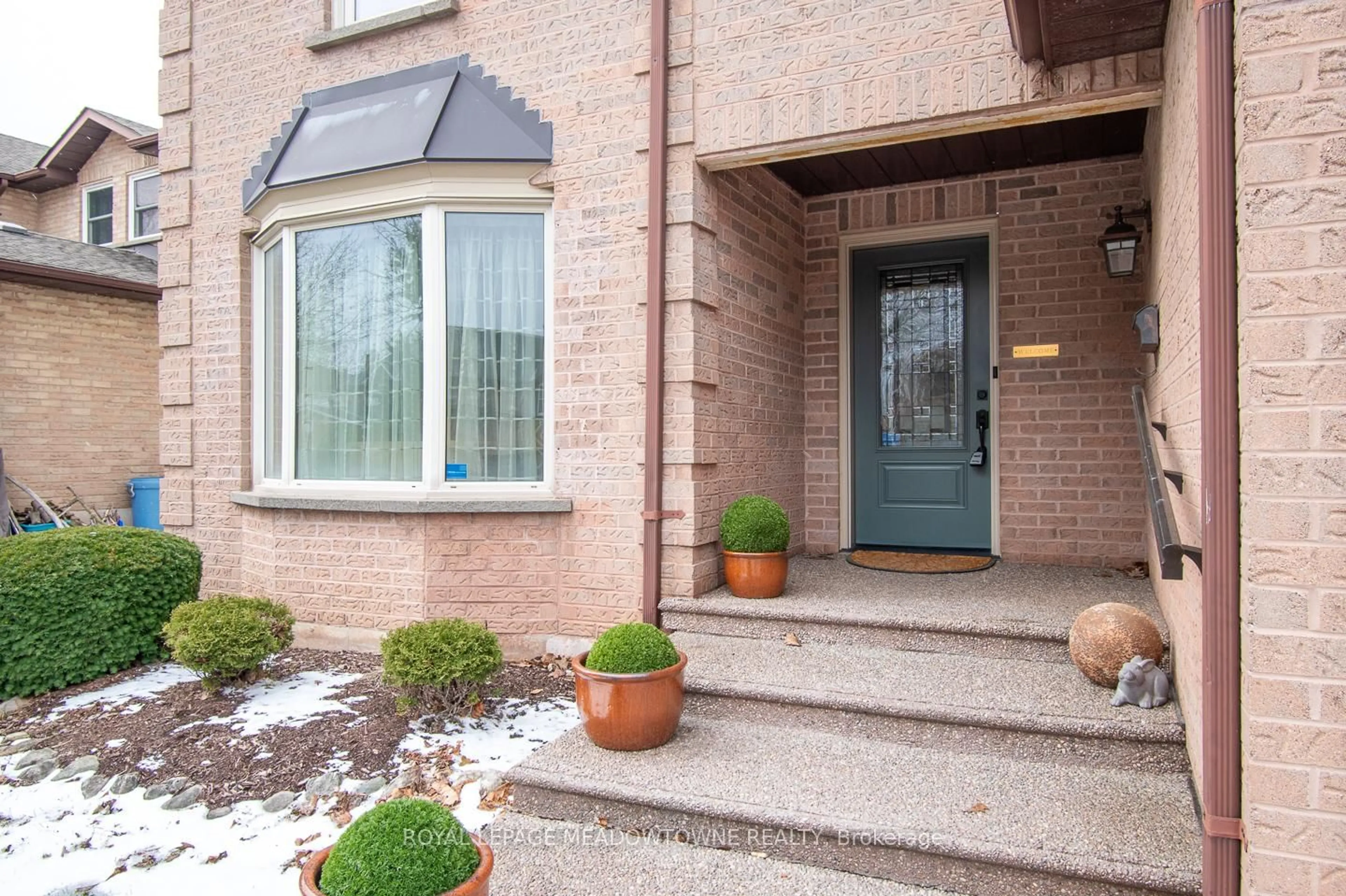 Unknown for 3215 Pinemeadow Dr, Burlington Ontario L7M 2N6