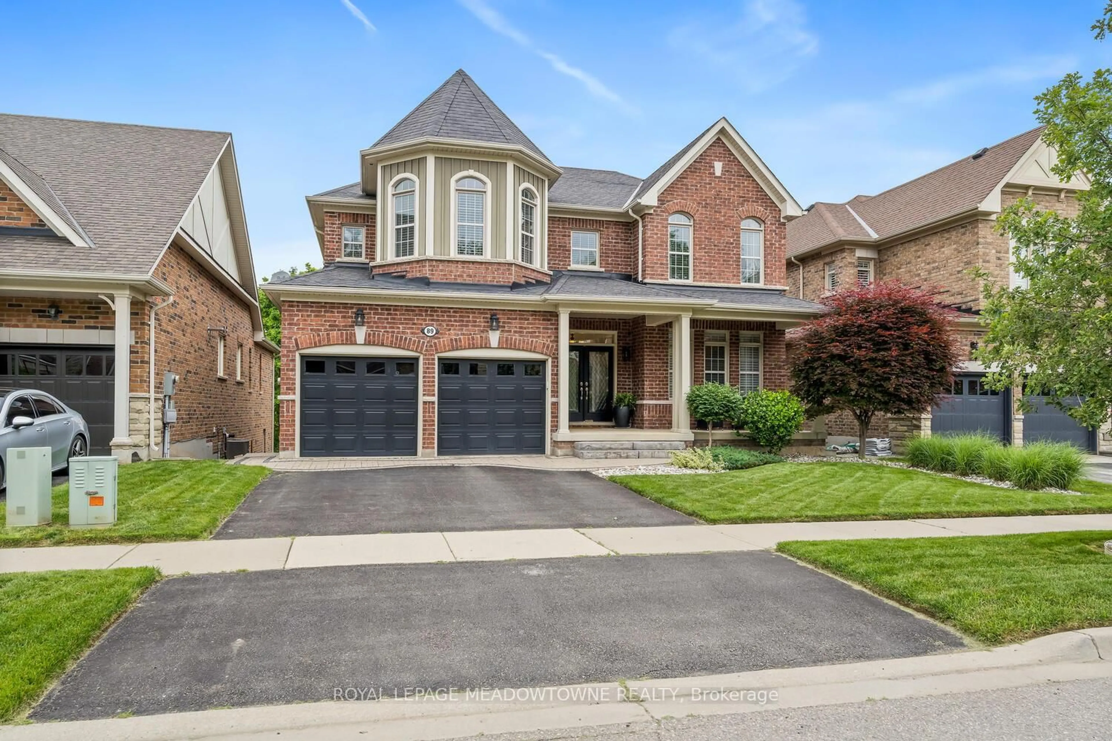 Home with brick exterior material, street for 89 Foxtail Crt, Halton Hills Ontario L7G 0G2