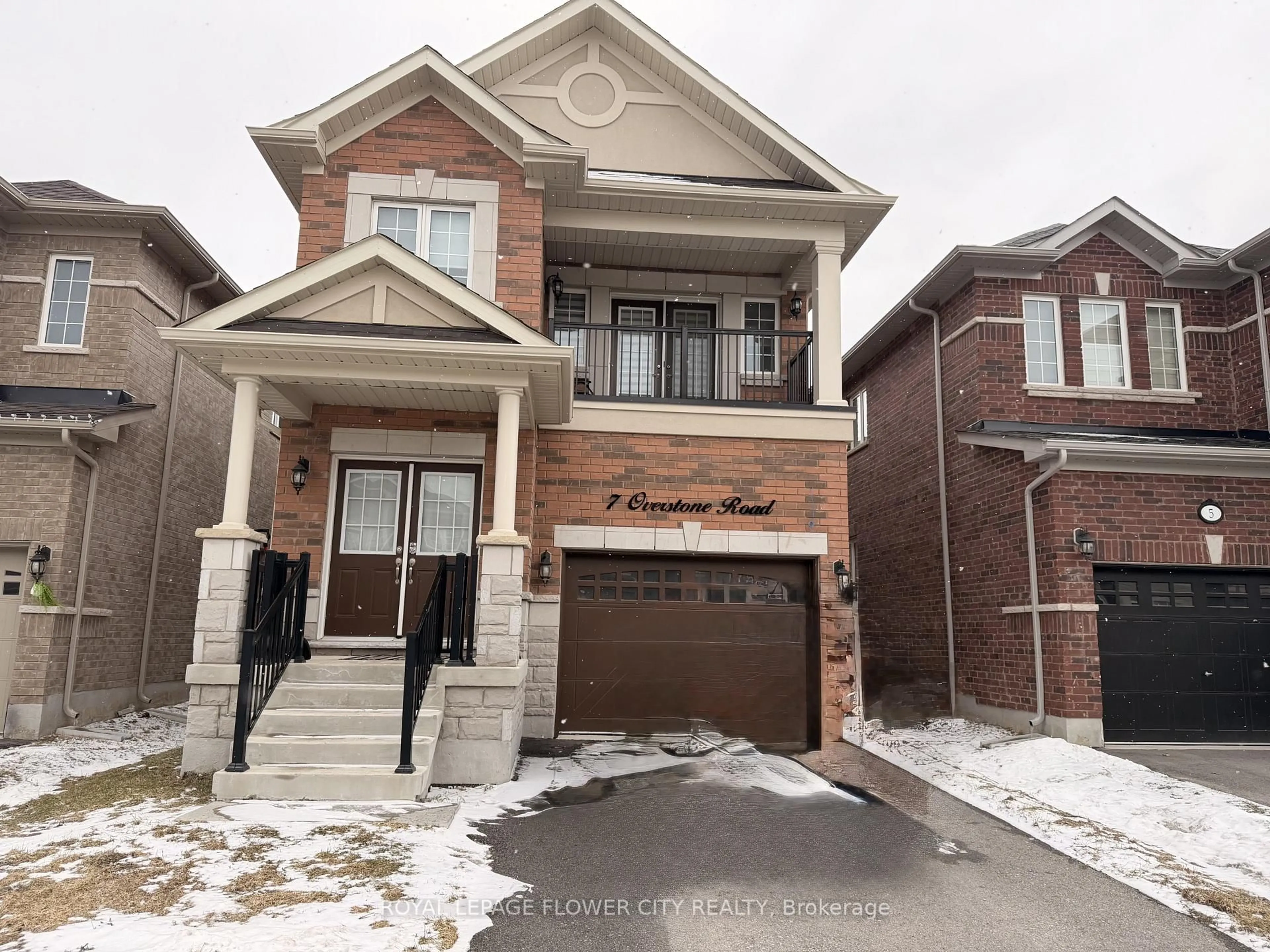 Home with brick exterior material, street for 7 Overstone Rd, Halton Hills Ontario L7G 0N5