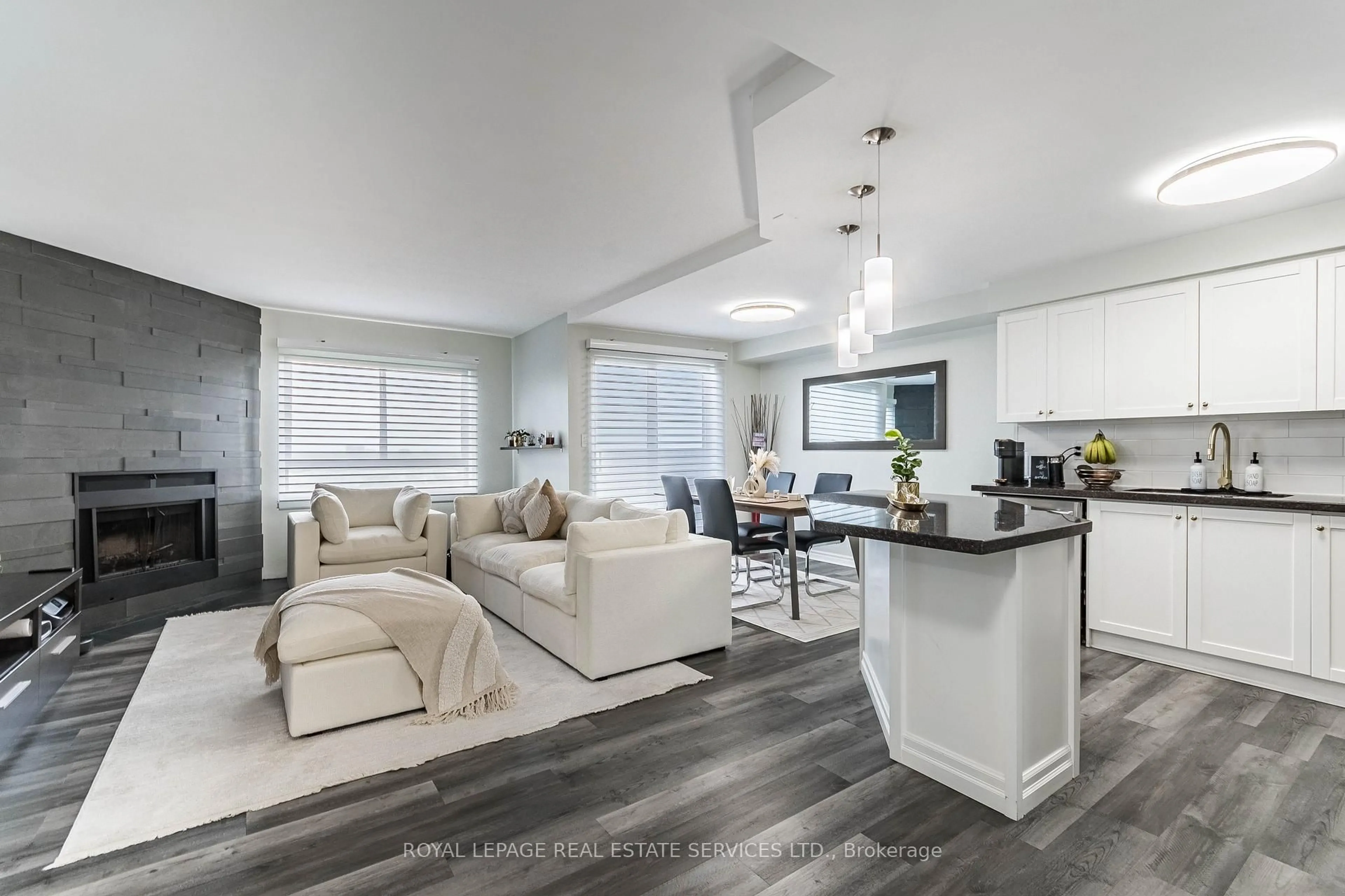 Open concept kitchen, unknown for 1000 Cedarglen Gate #619, Mississauga Ontario L5C 3Z5