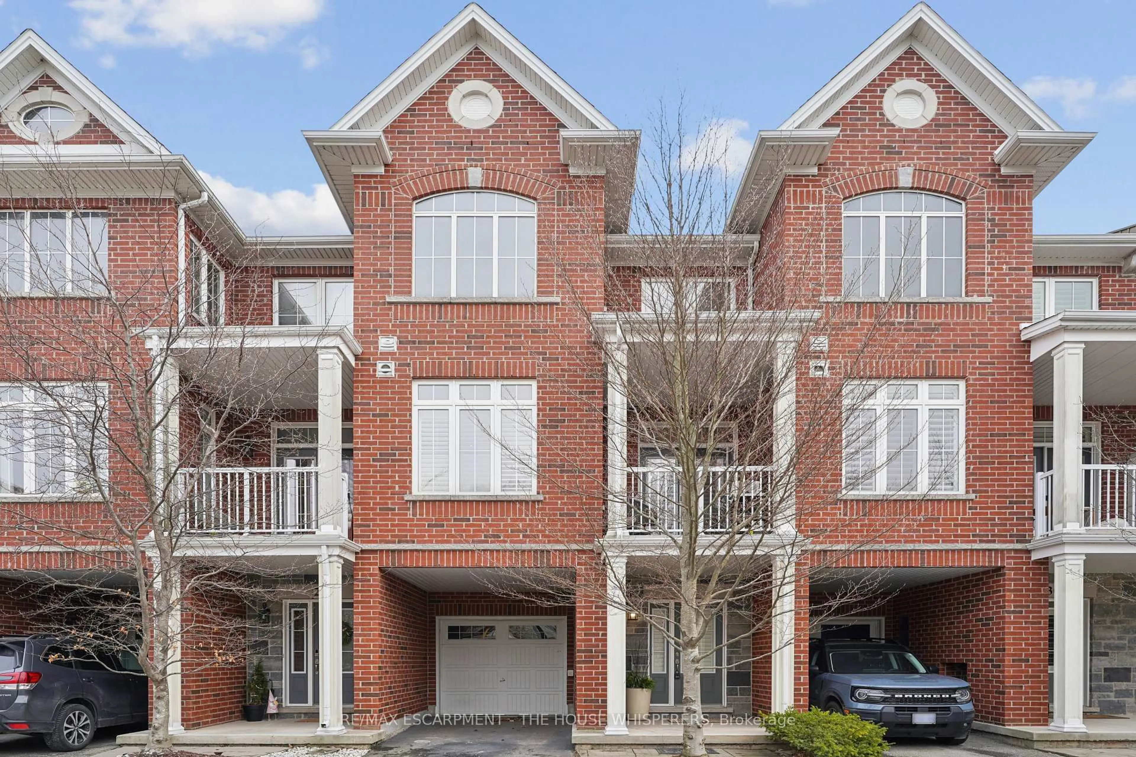 Home with brick exterior material, street for 181 Plains Rd #29, Burlington Ontario L7T 0B1