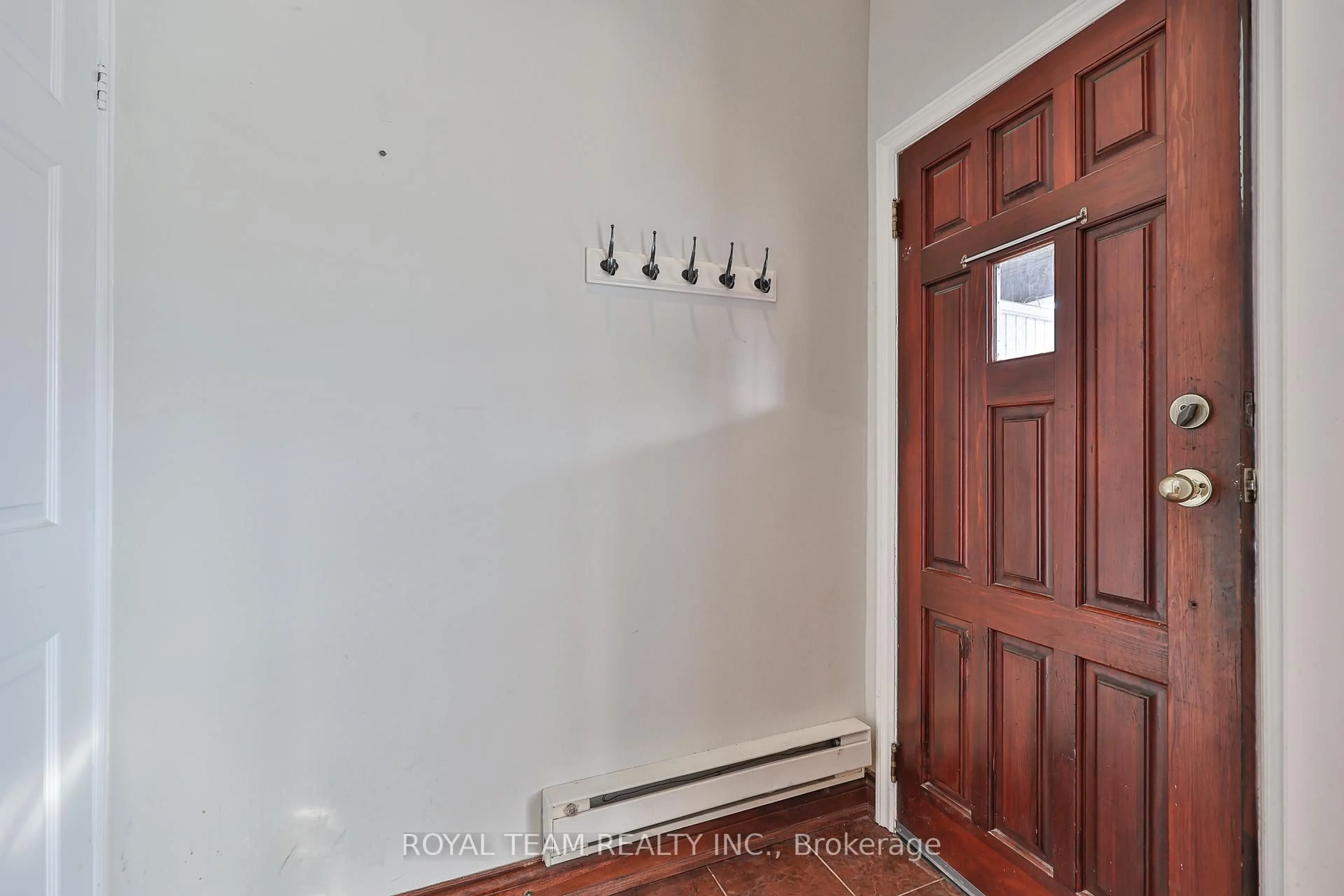 Indoor entryway for 54 Maher Ave, Toronto Ontario M6P 1G6