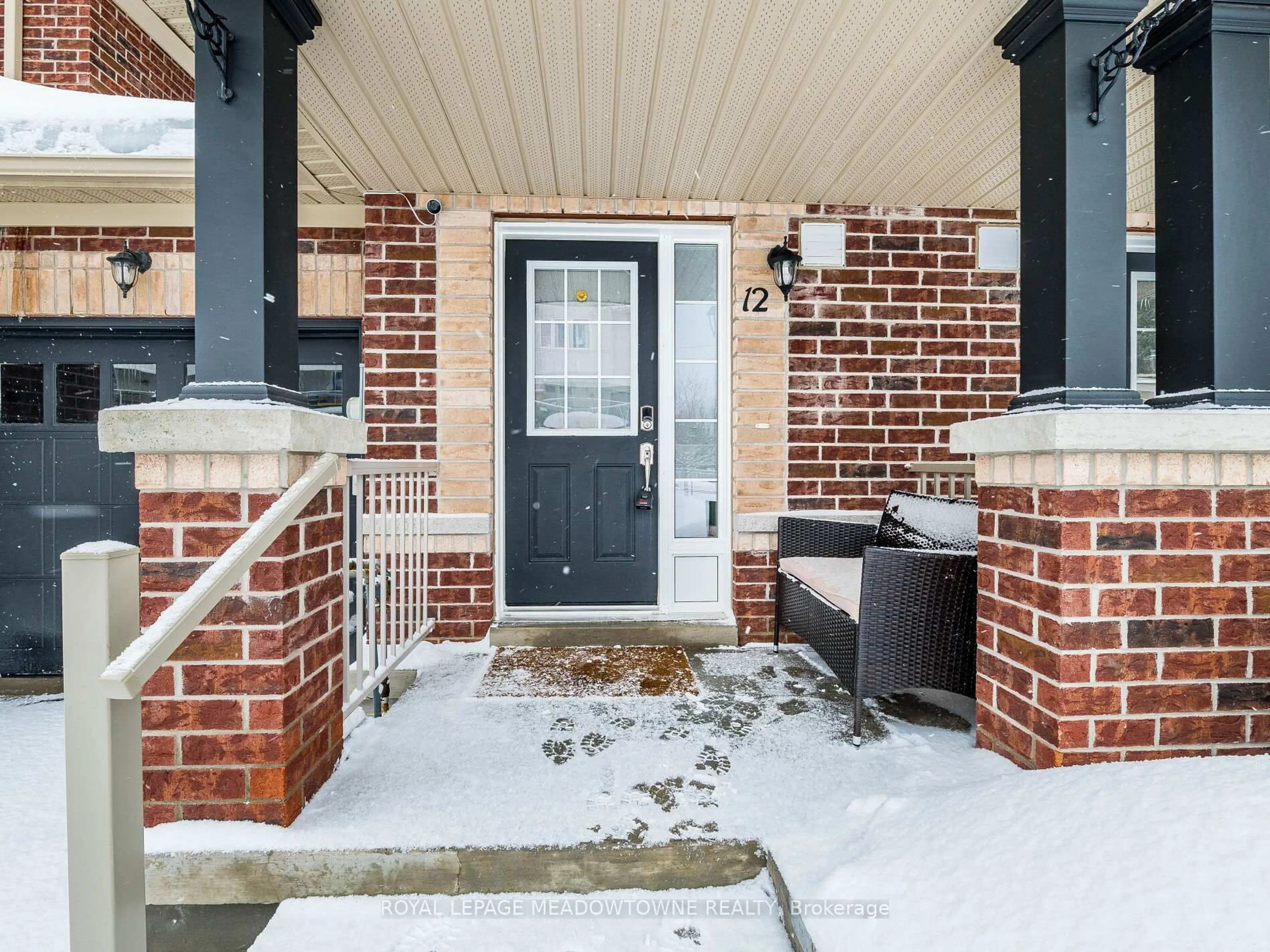 Indoor entryway for 30 Townline #12, Orangeville Ontario L9W 7P6