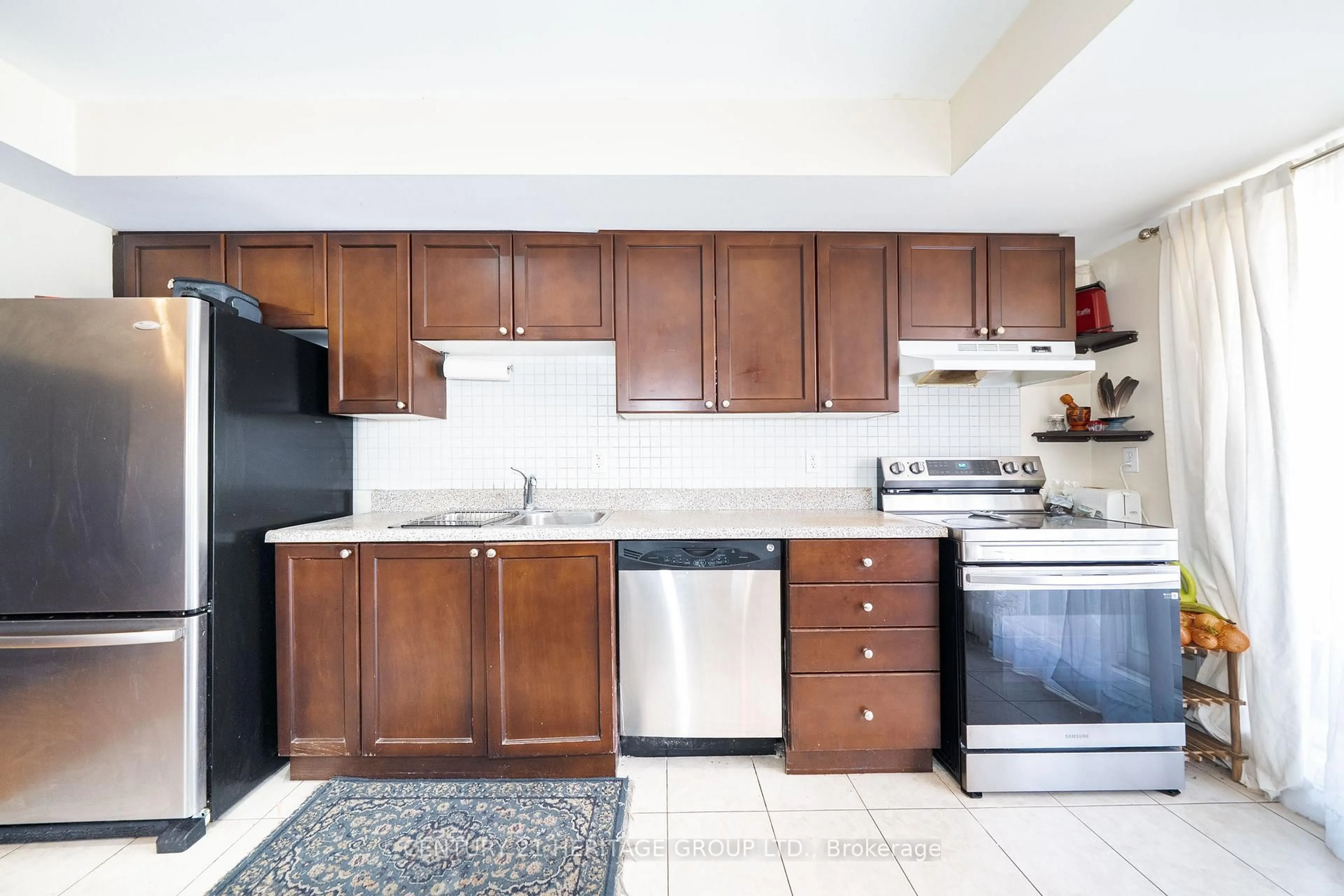 Standard kitchen, unknown for 64 Sidney Belsey Cres #301, Toronto Ontario M6M 5J4