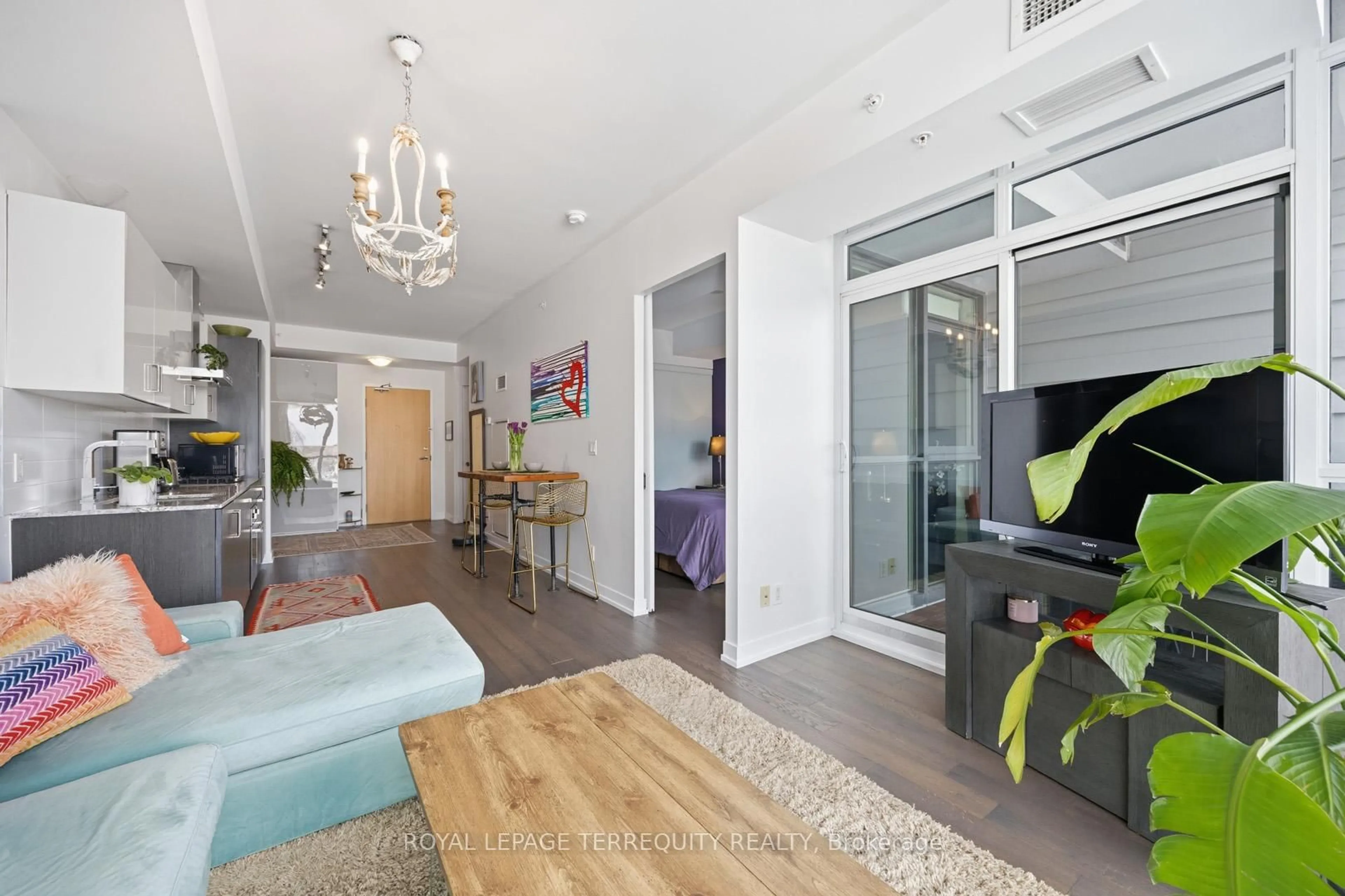 Unknown for 36 Howard Park Ave #510, Toronto Ontario M6R 0A5