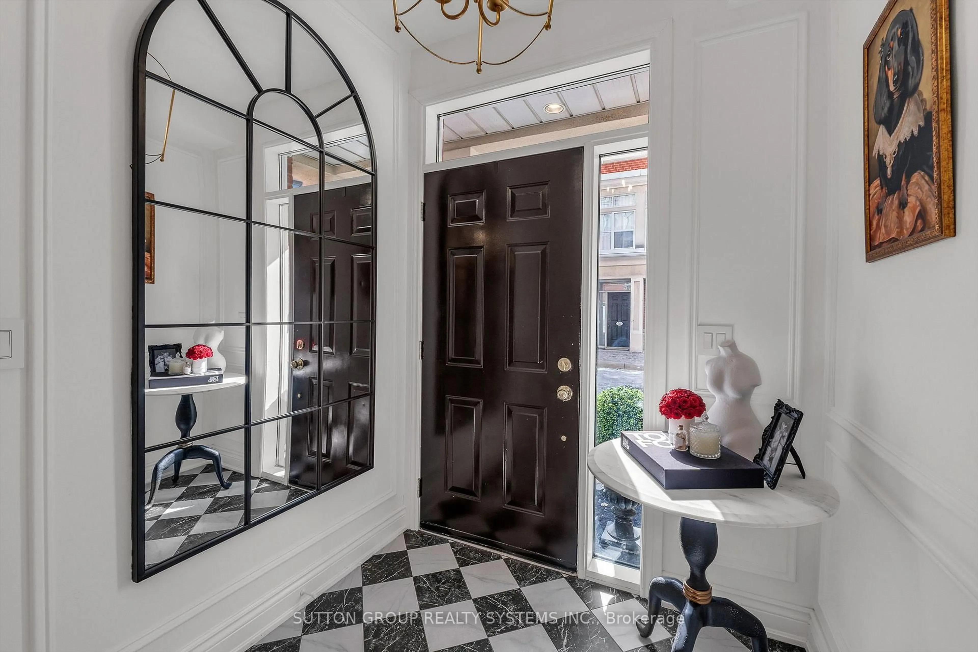 Indoor entryway for 70 Resurrection Rd, Toronto Ontario M9A 5H1