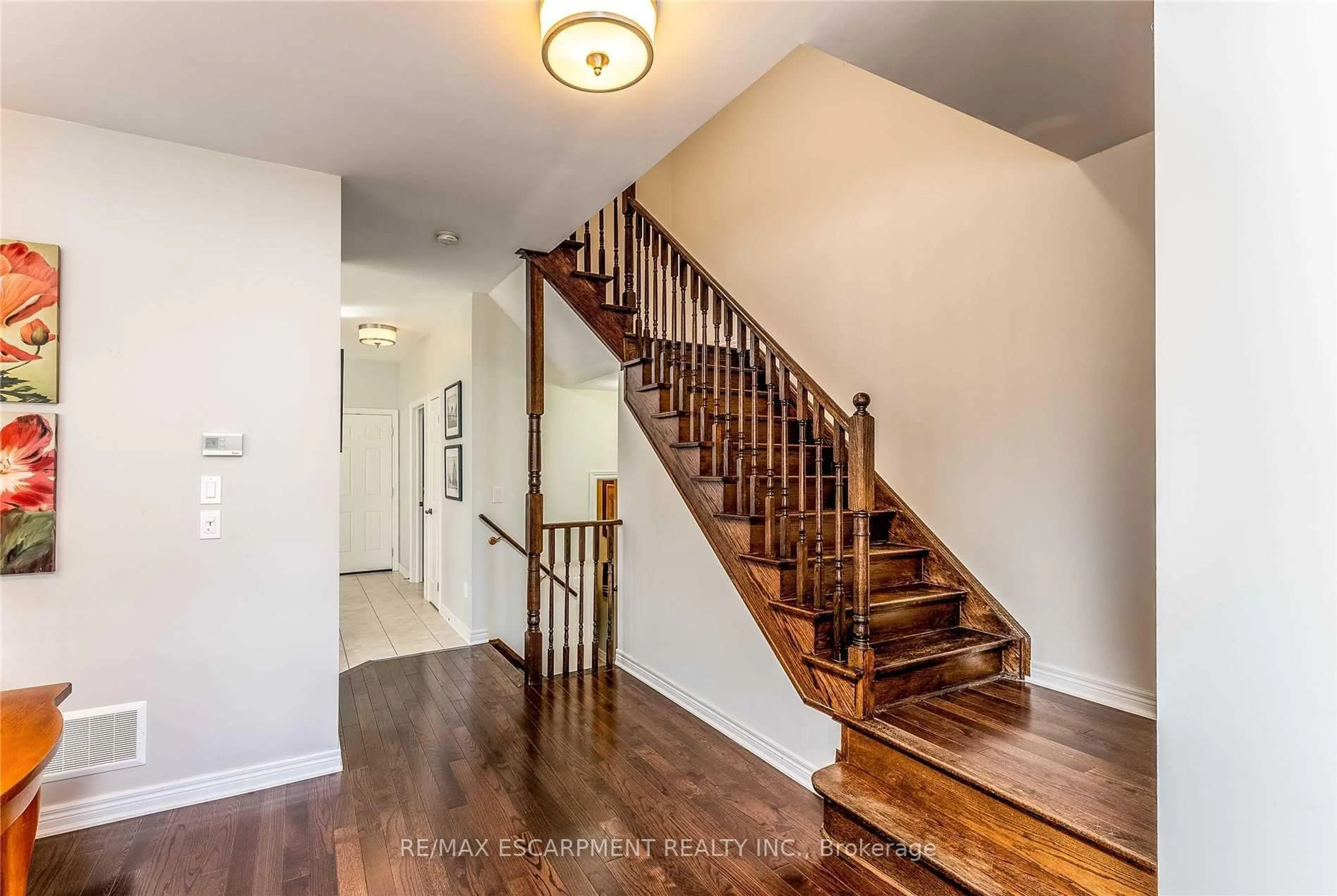 Unknown for 1203 Lorne Park Rd, Mississauga Ontario L5H 3A7