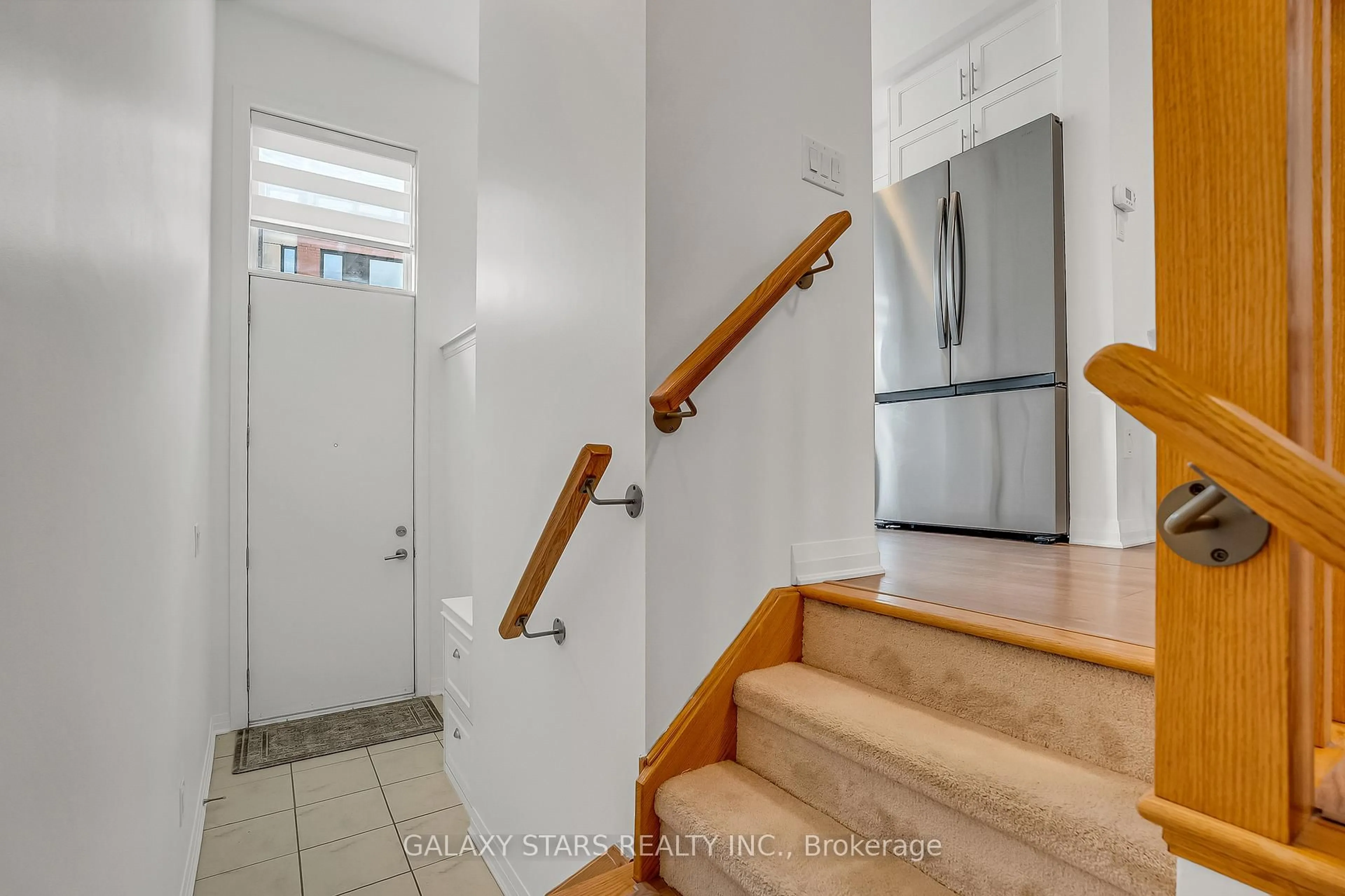 Indoor entryway for 50 Thomas Mullholland Dr #2, Toronto Ontario M3K 0A6