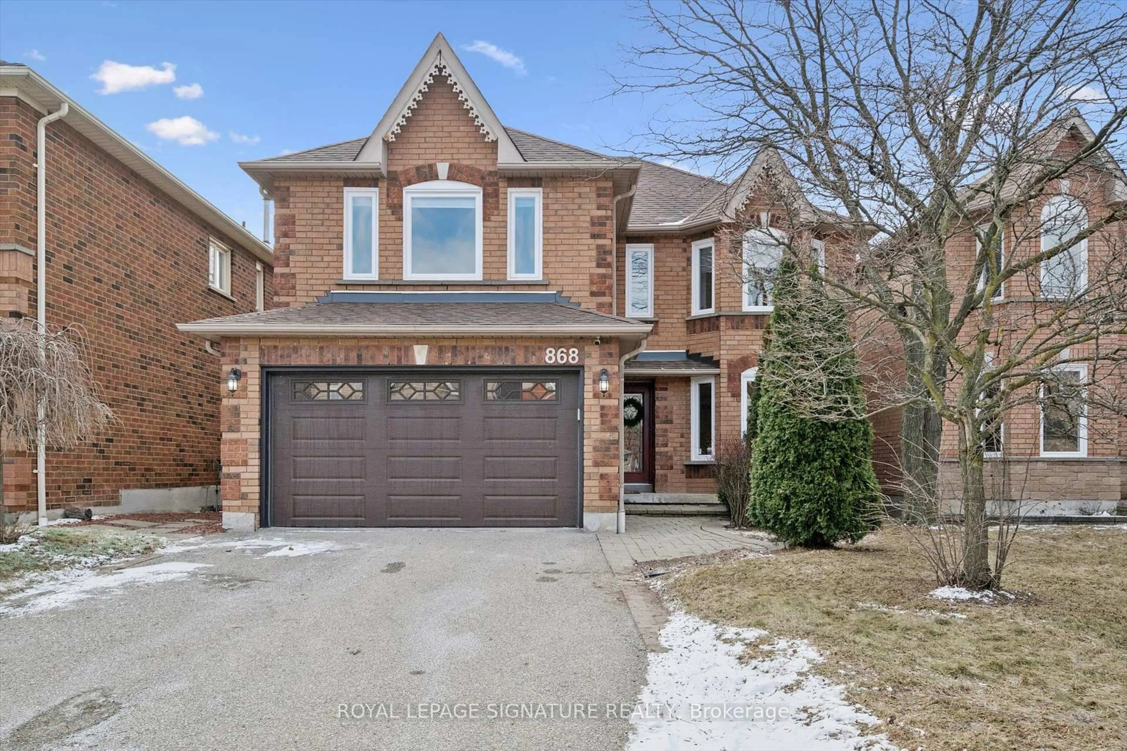 Home with brick exterior material, street for 868 Bramble Crt, Mississauga Ontario L5C 4S1