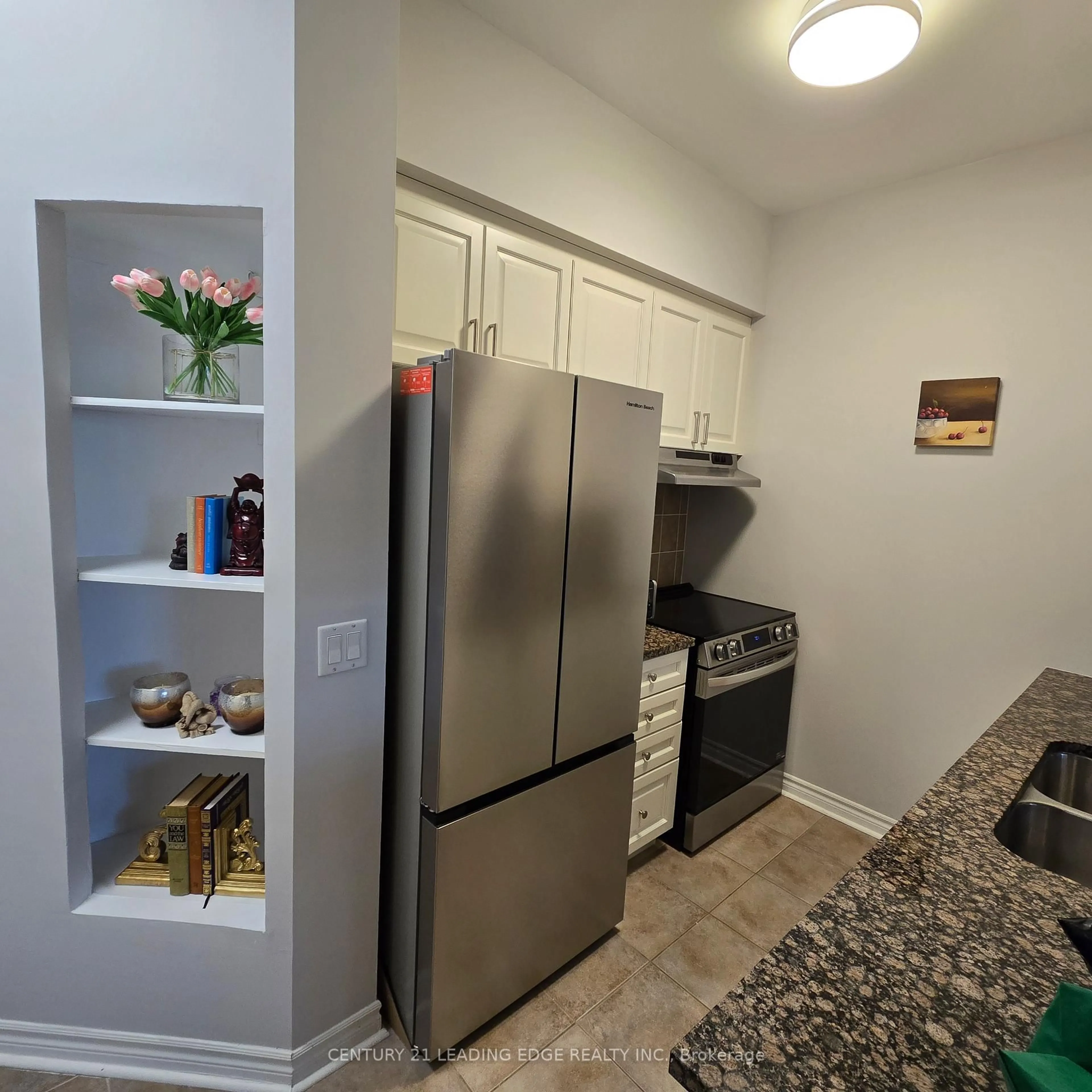 Standard kitchen, unknown for 2325 Central Park Dr #103, Oakville Ontario L6H 0E2