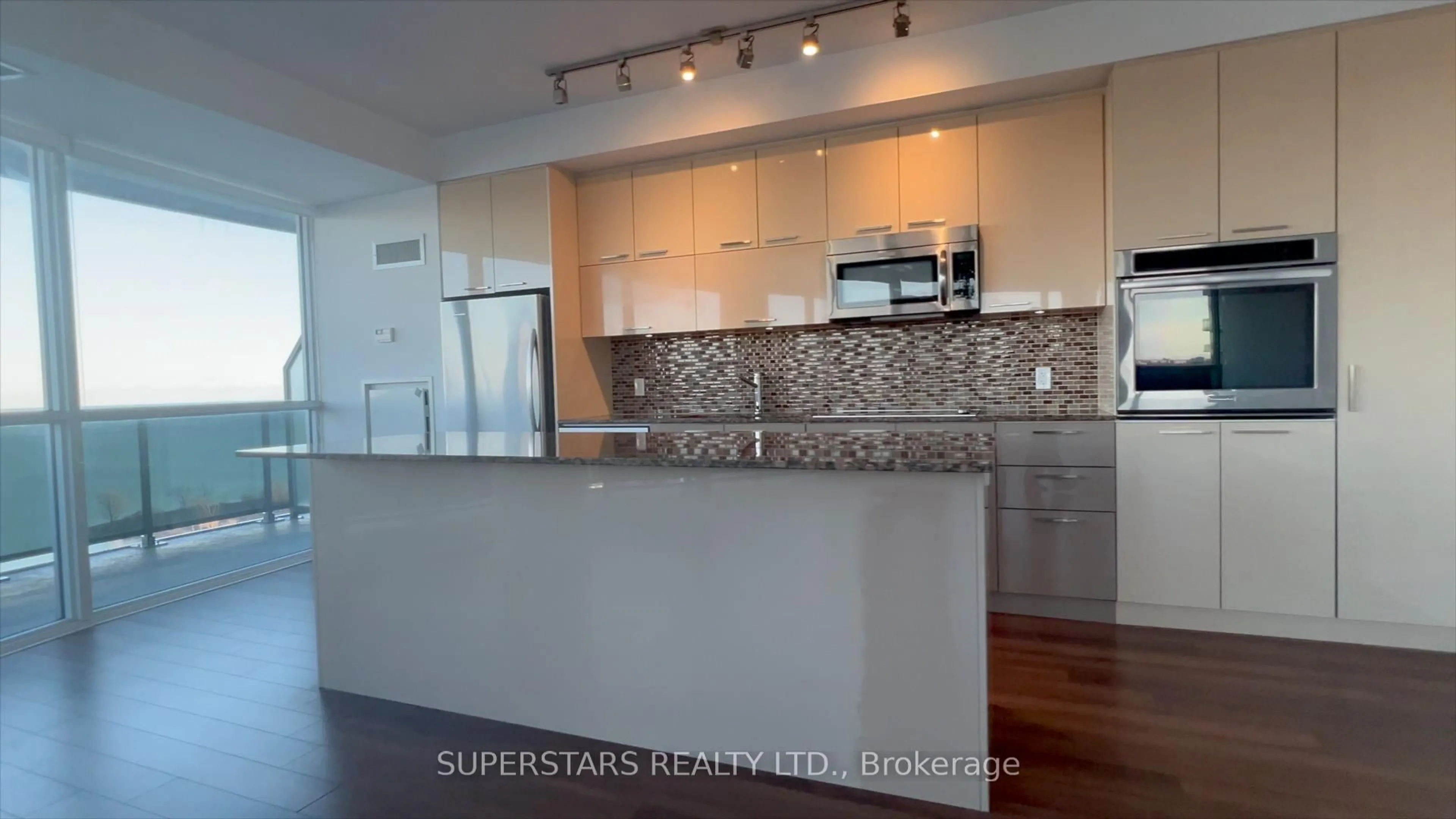 Standard kitchen, unknown for 80 Marine Parade Dr #2302, Toronto Ontario M8V 4B4