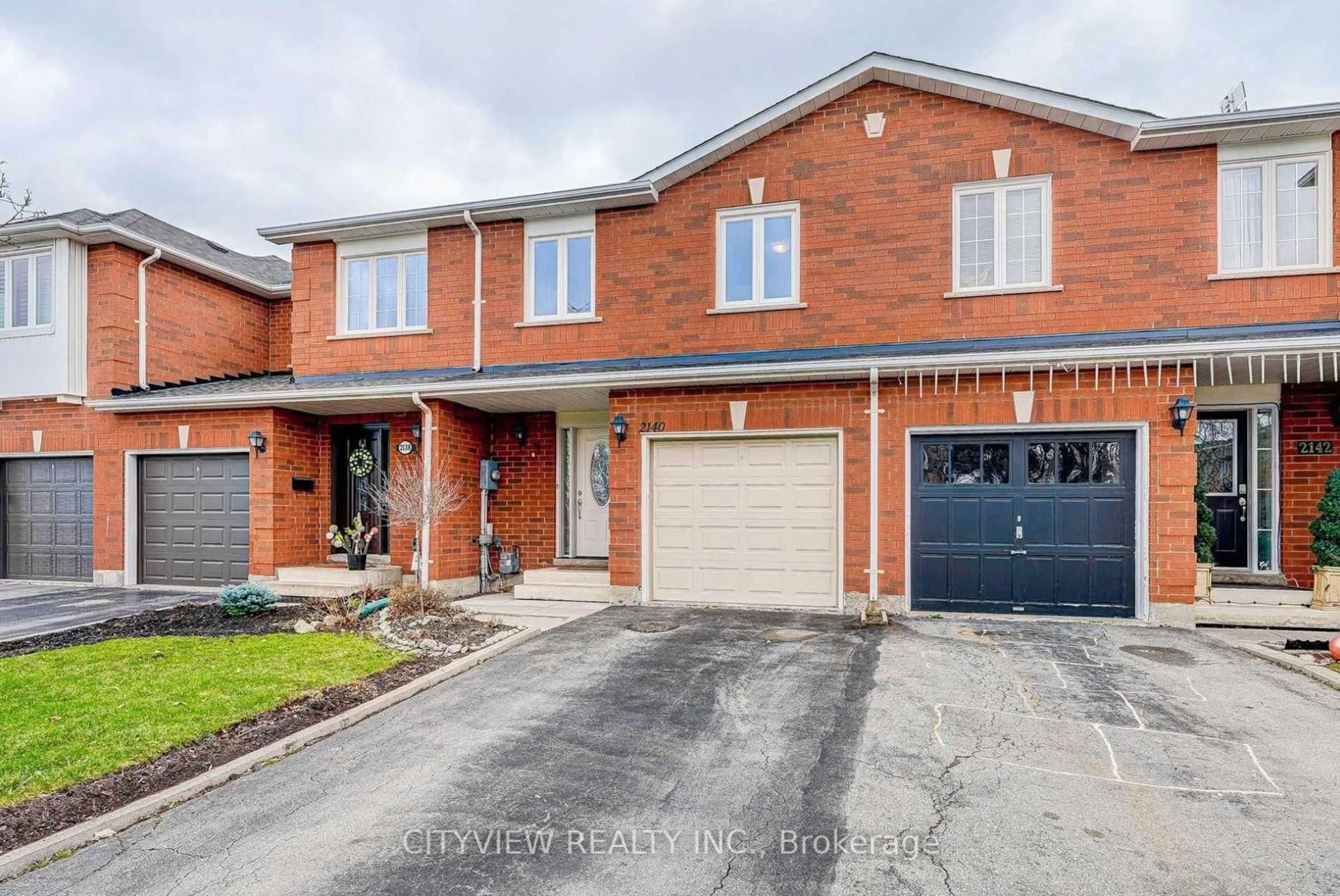Home with brick exterior material, street for 2140 Oakpoint Rd, Oakville Ontario L6M 3N2