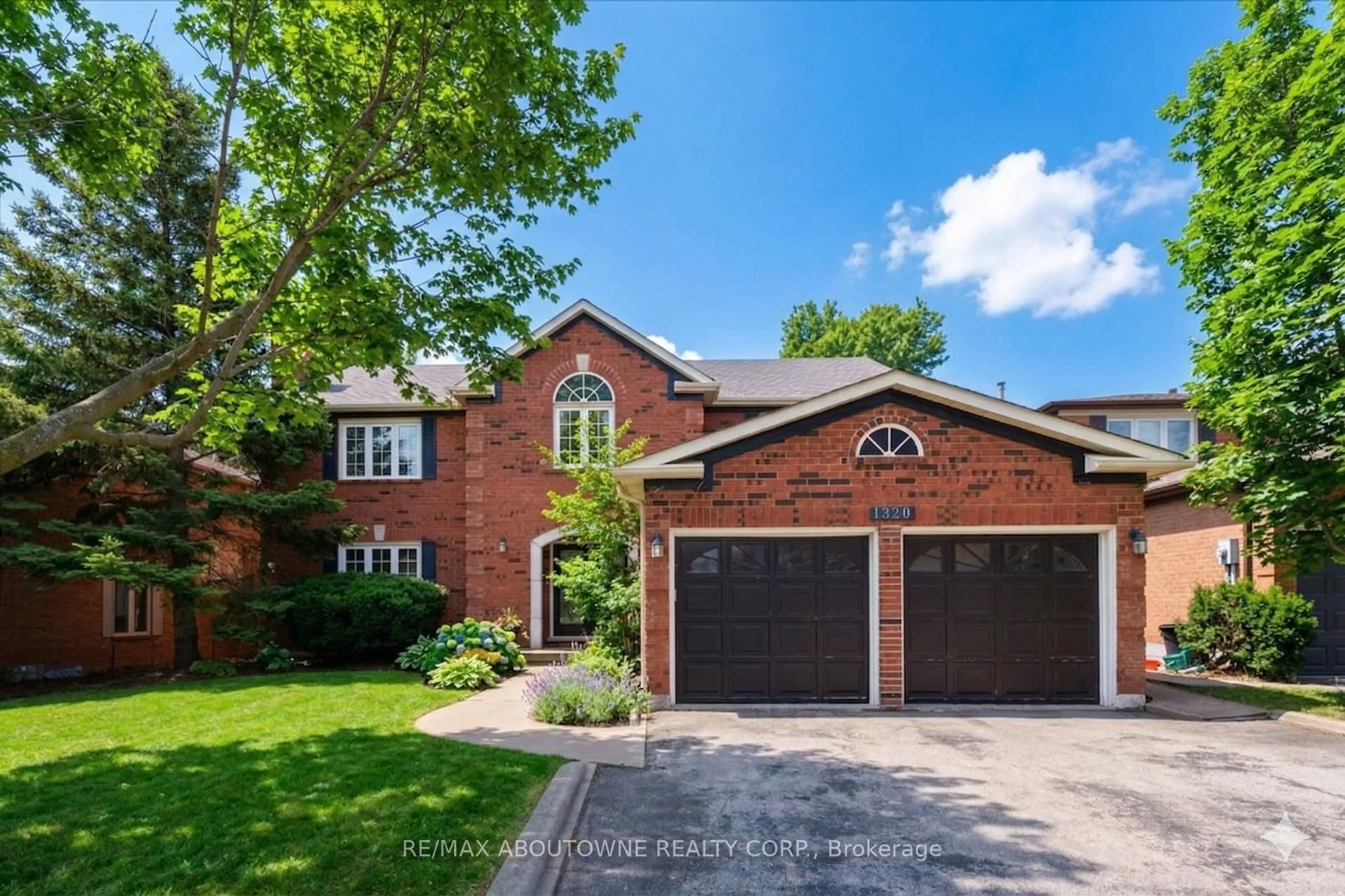 Home with brick exterior material, street for 1320 Monks Passage, Oakville Ontario L6M 1J5
