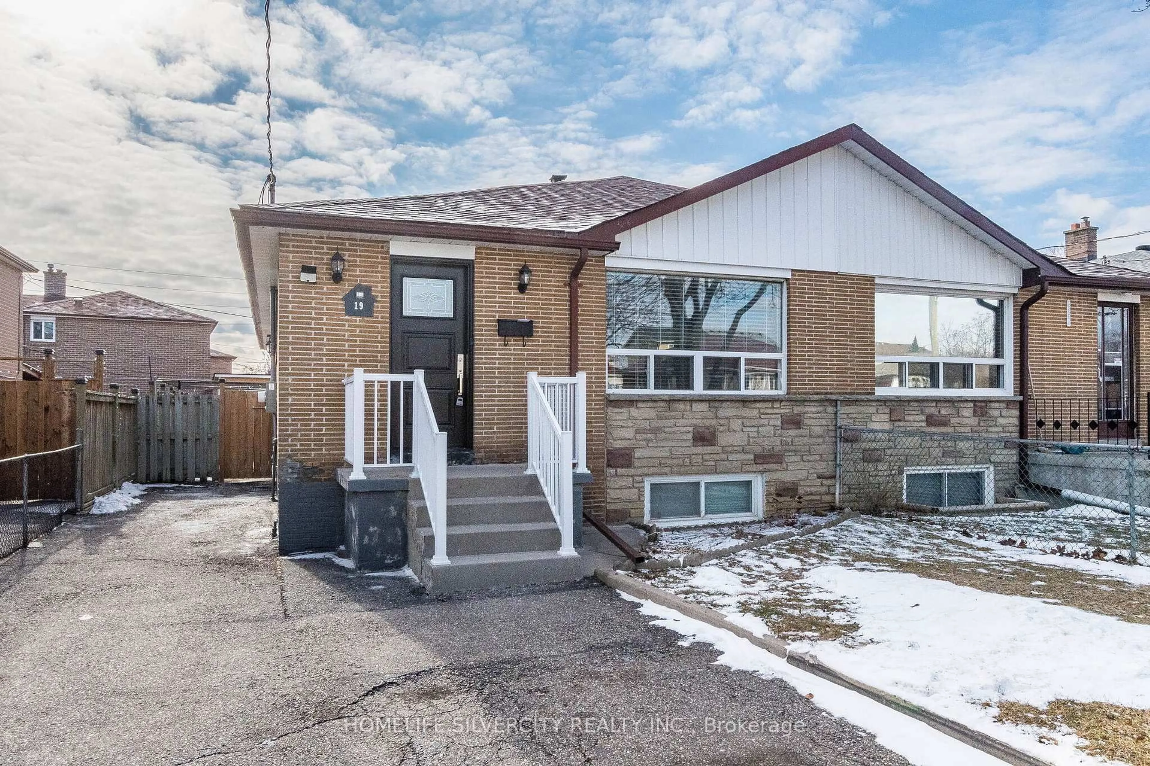 Home with brick exterior material, street for 19 Garfield Cres, Brampton Ontario L6V 1V7