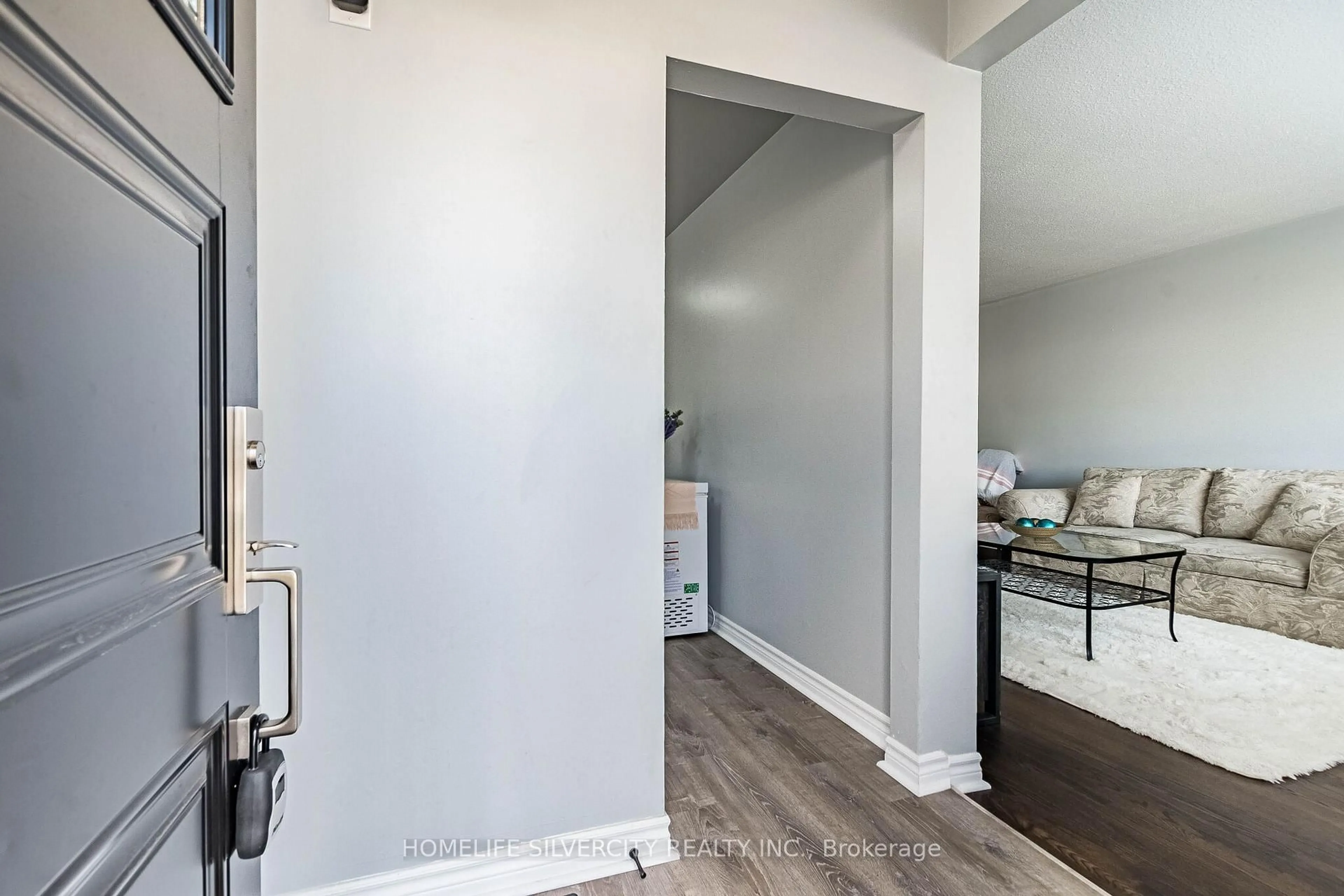 Unknown for 19 Garfield Cres, Brampton Ontario L6V 1V7