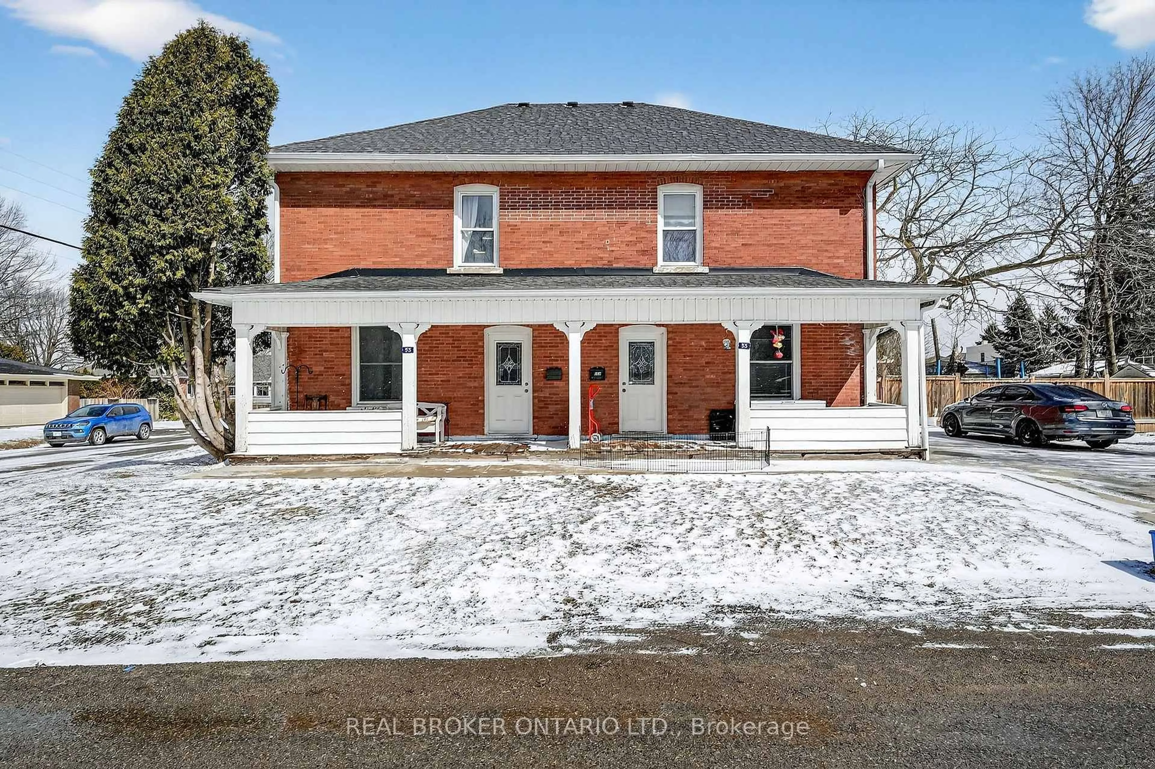 Home with brick exterior material, building for 53-55 Wellington St, Halton Hills Ontario L7J 2H1