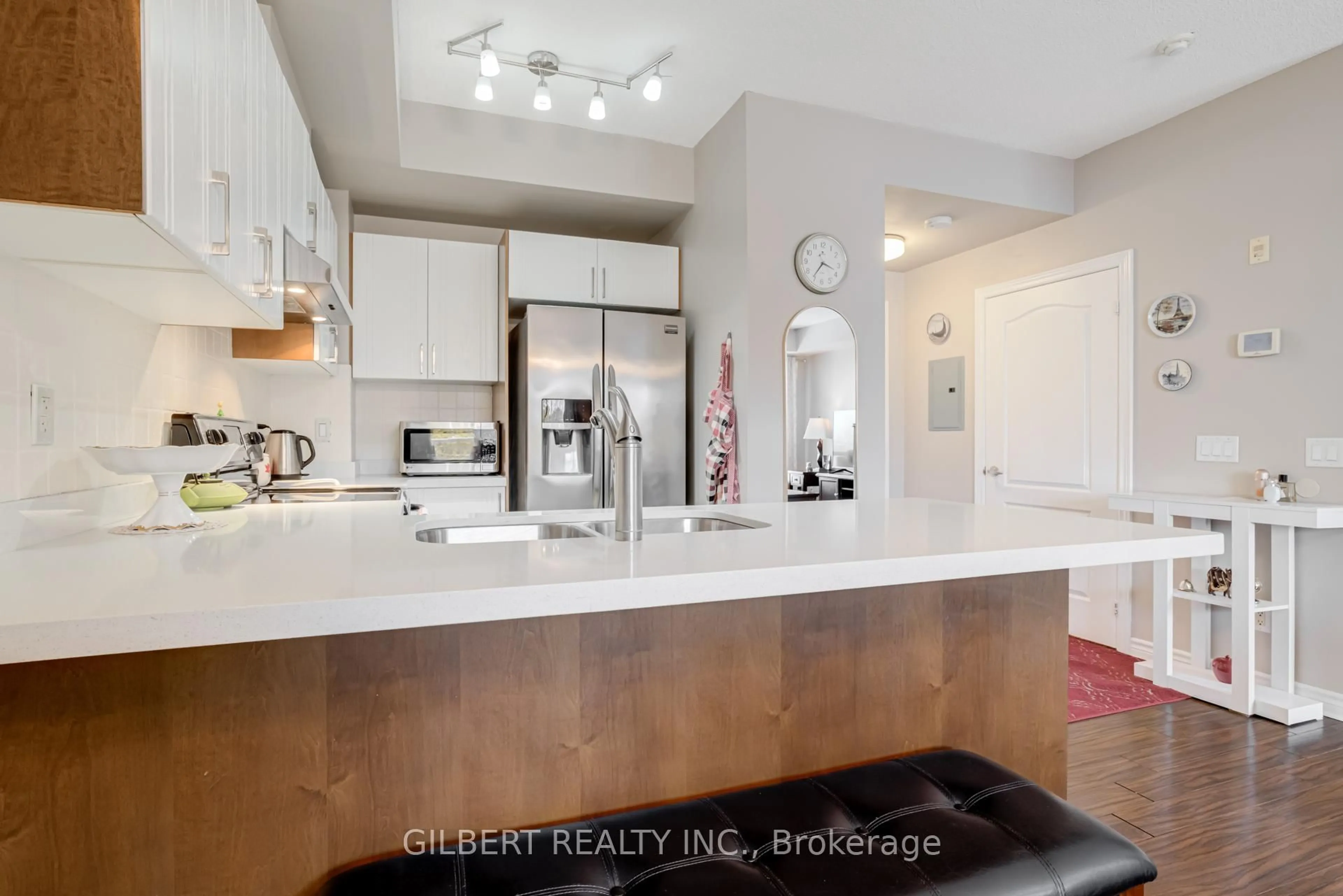 Open concept kitchen, unknown for 483 Faith Dr #304, Mississauga Ontario L5R 0A1