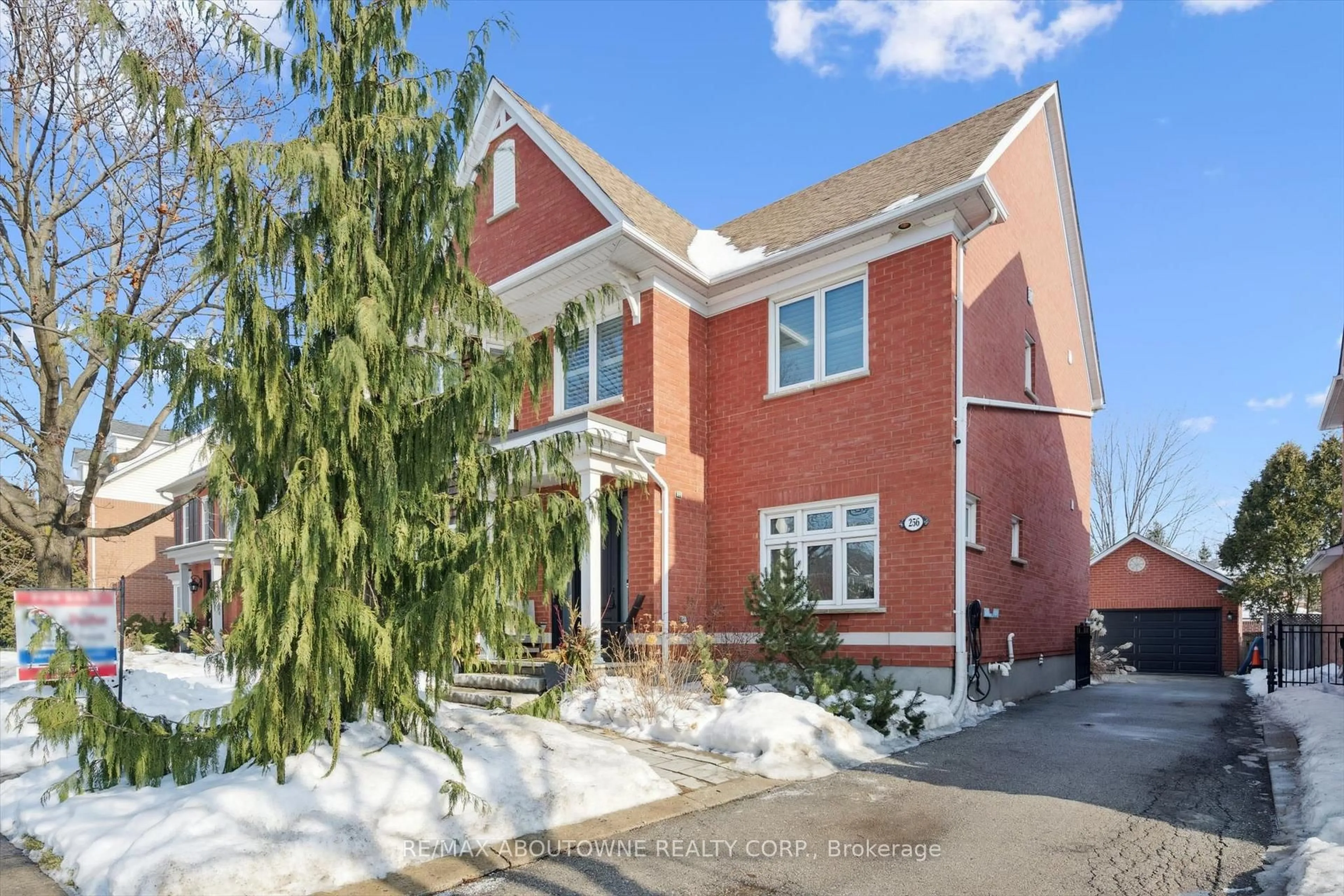 Home with brick exterior material, street for 256 Lexington Rd, Oakville Ontario L6H 6L9