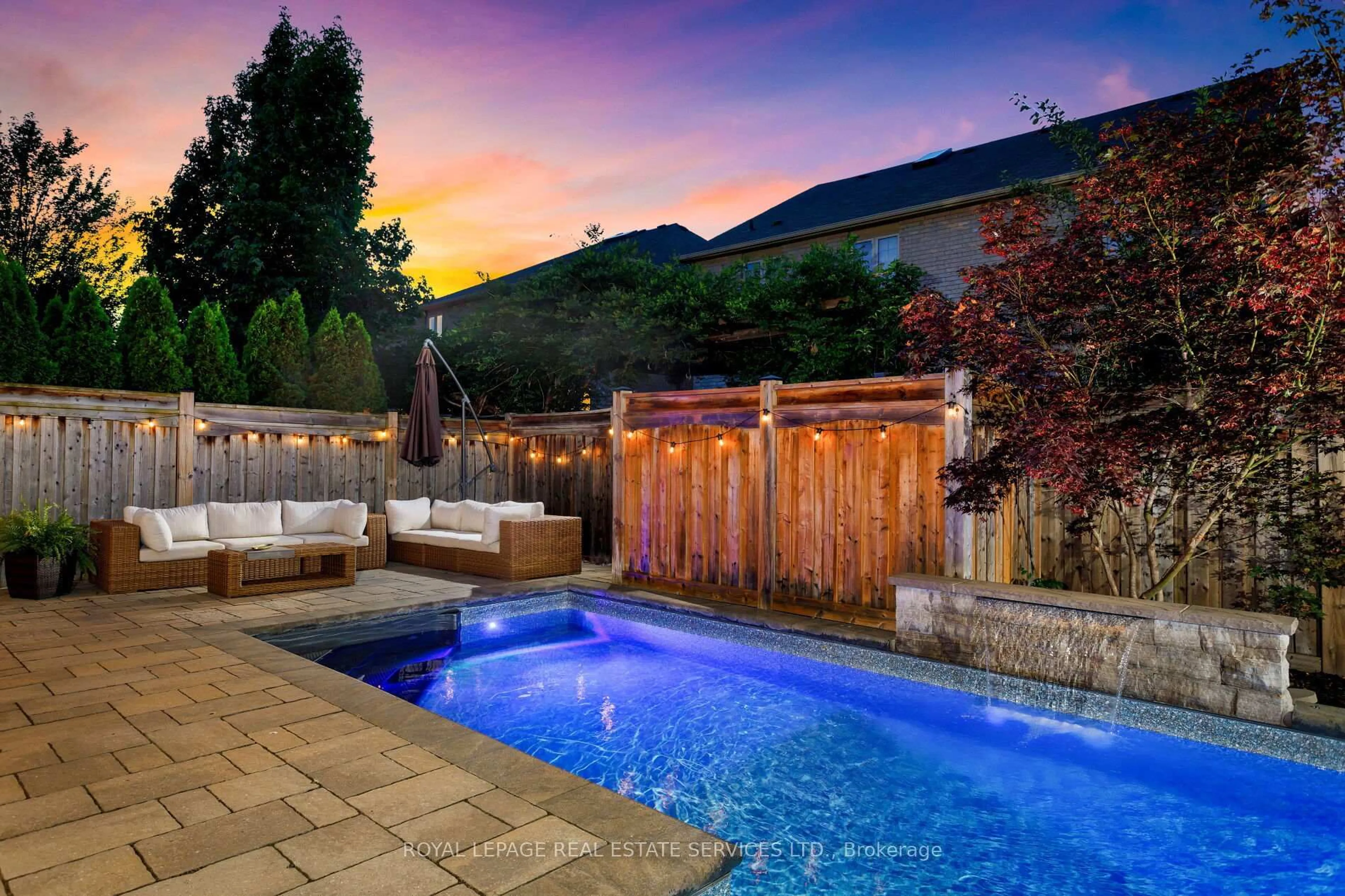 Pool for 3456 Liptay Ave, Oakville Ontario L6M 0M7