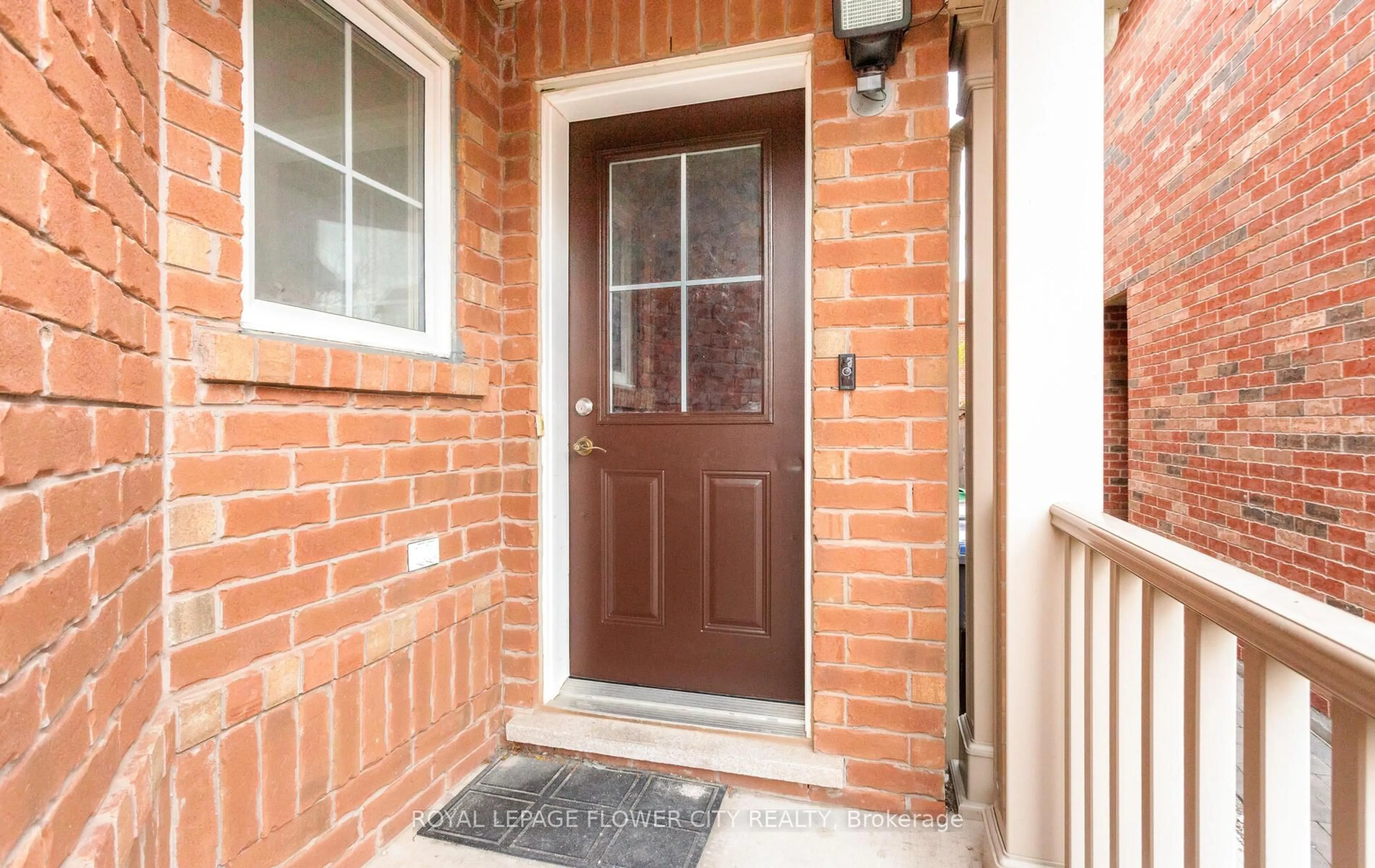 Indoor entryway for 47 Haverty Tr, Brampton Ontario L7A 0S3