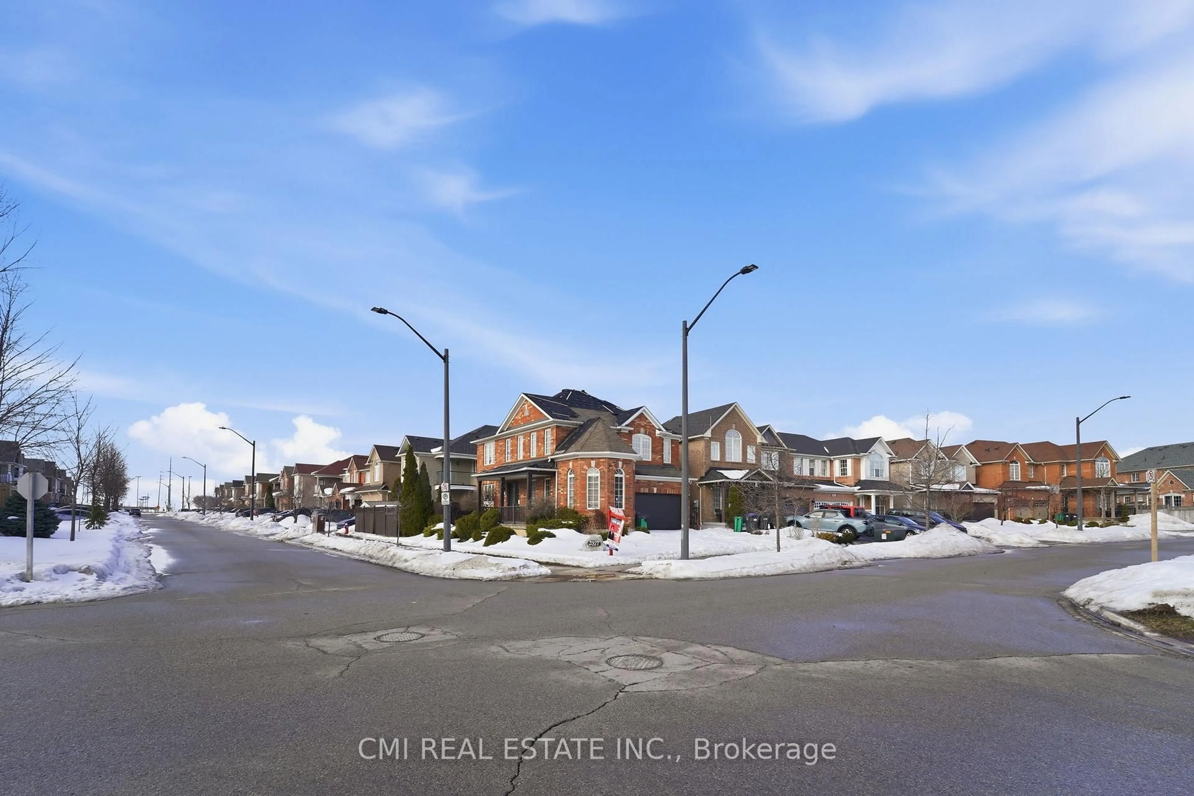 Unknown for 3927 Mayla Dr, Mississauga Ontario L5M 7Y9