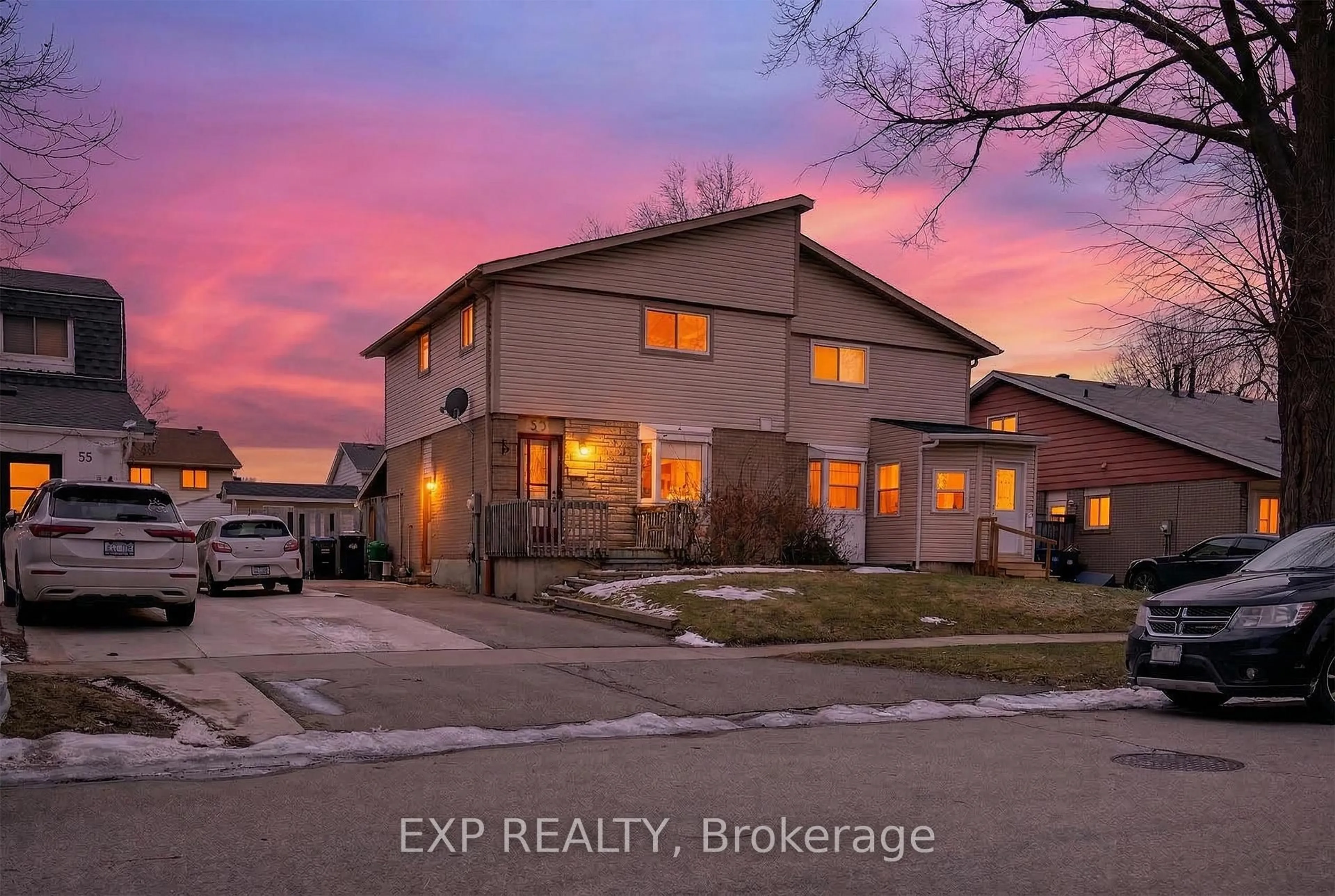 A pic from outside/outdoor area/front of a property/back of a property/a pic from drone, street for 57 Tindale Rd, Brampton Ontario L6V 2G8