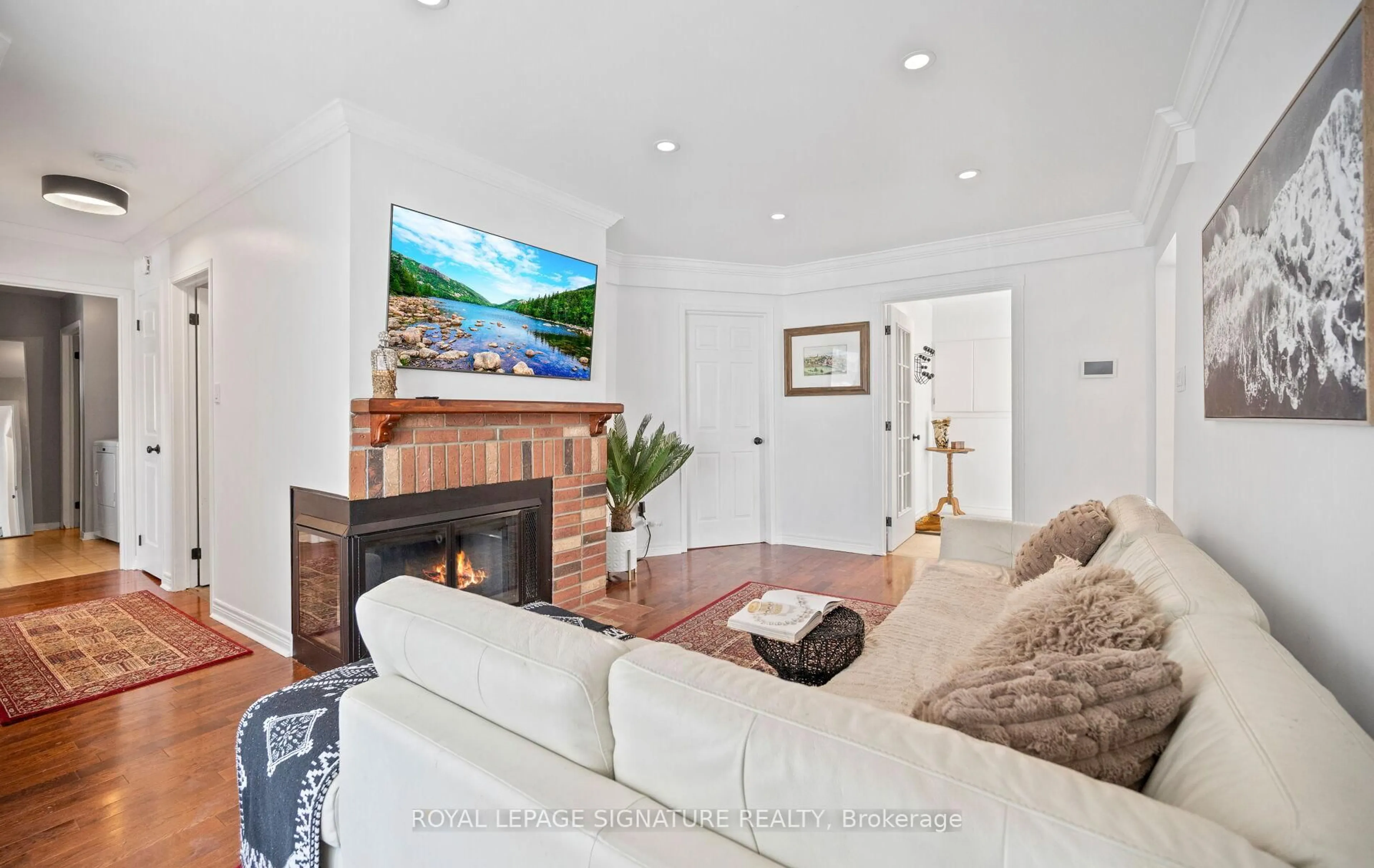 Home theater for 2110 Cleaver Ave #242, Burlington Ontario L7M 3Z4