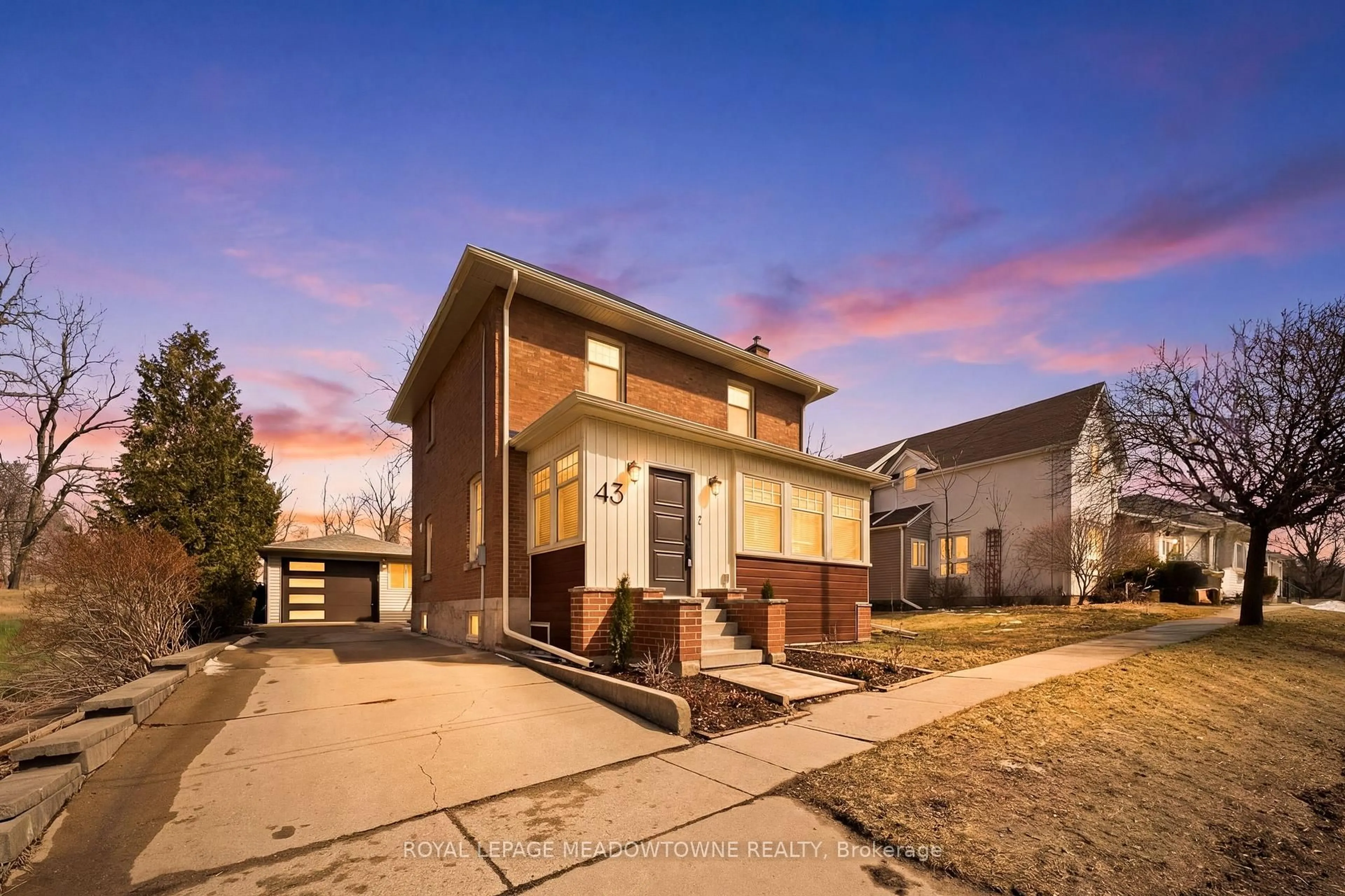 Home with brick exterior material, street for 43 Frederick St, Halton Hills Ontario L7J 2B9