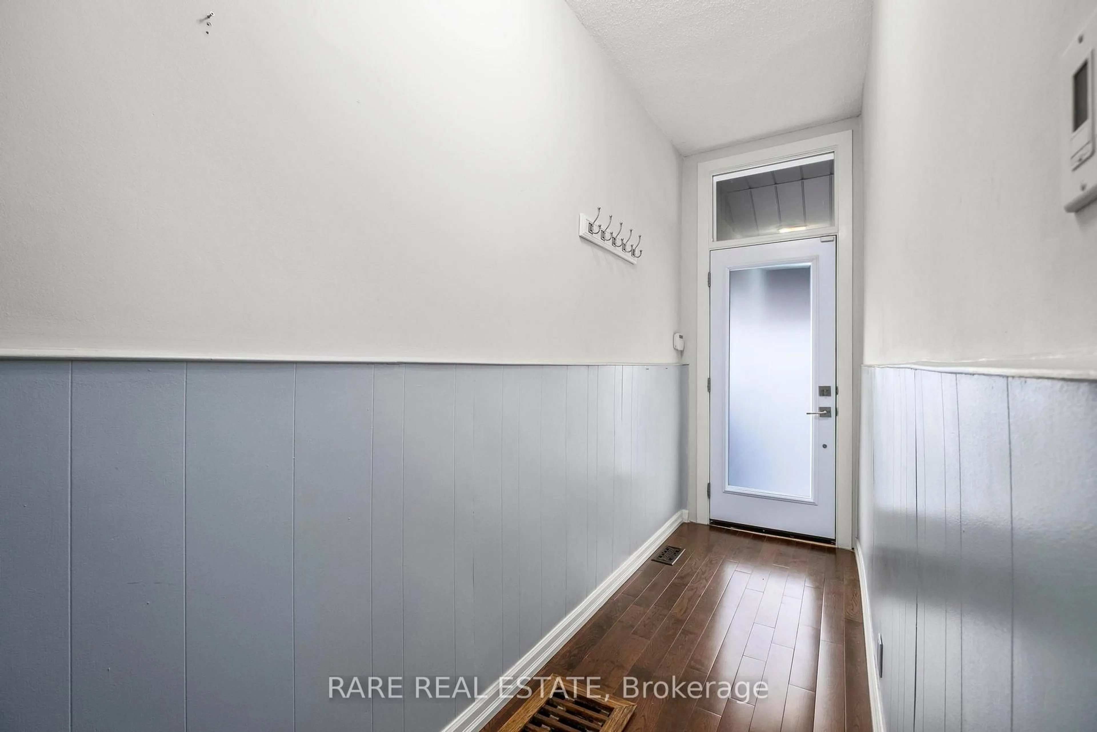 Unknown for 893 Dovercourt Rd, Toronto Ontario M6H 2X6